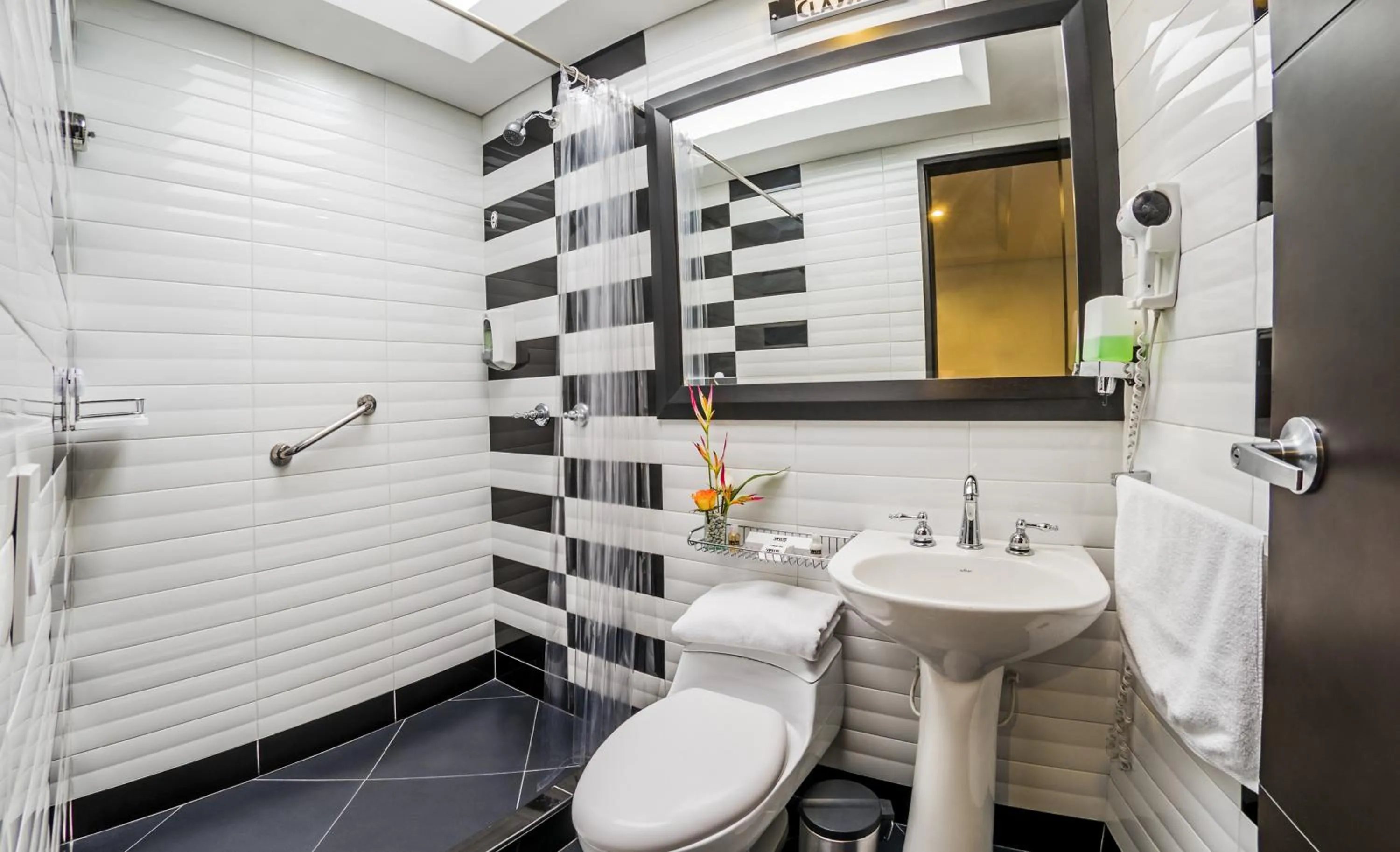 Bathroom in Hotel Classic