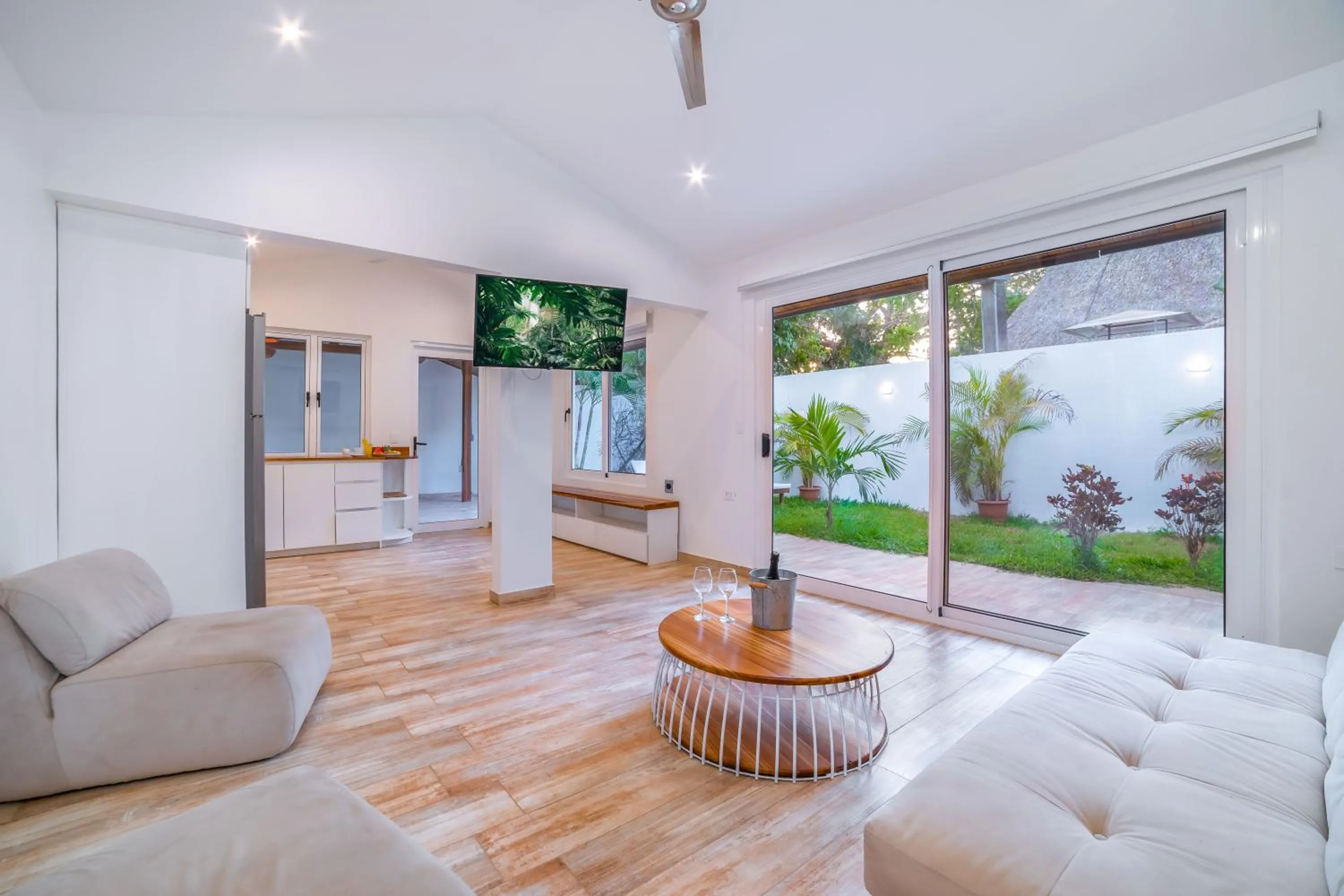 TV and multimedia in Hotel Pasatiempo