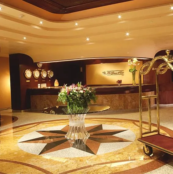 Lobby or reception in The Green Park Hotel Boutique