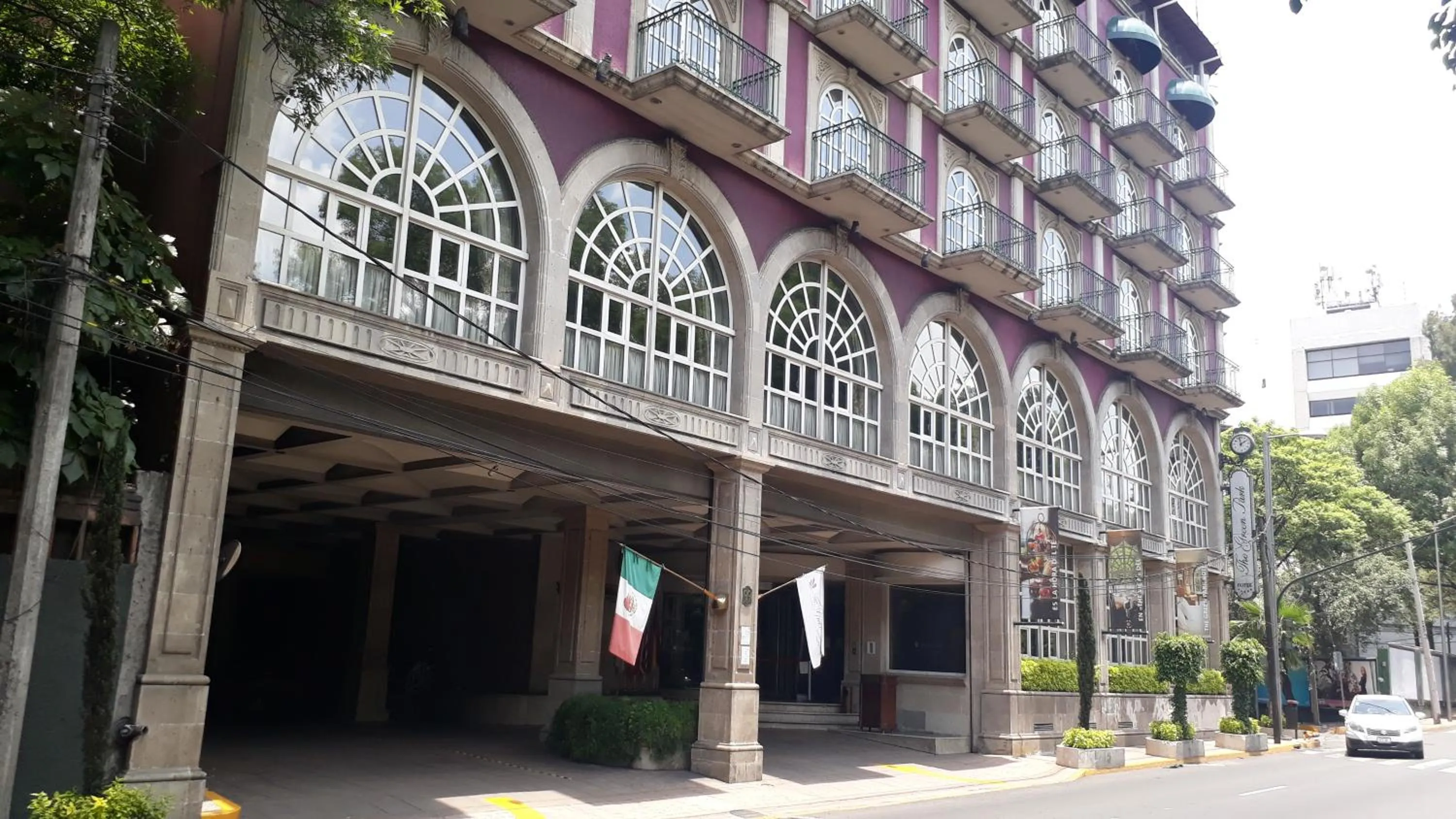 The Green Park Hotel Boutique