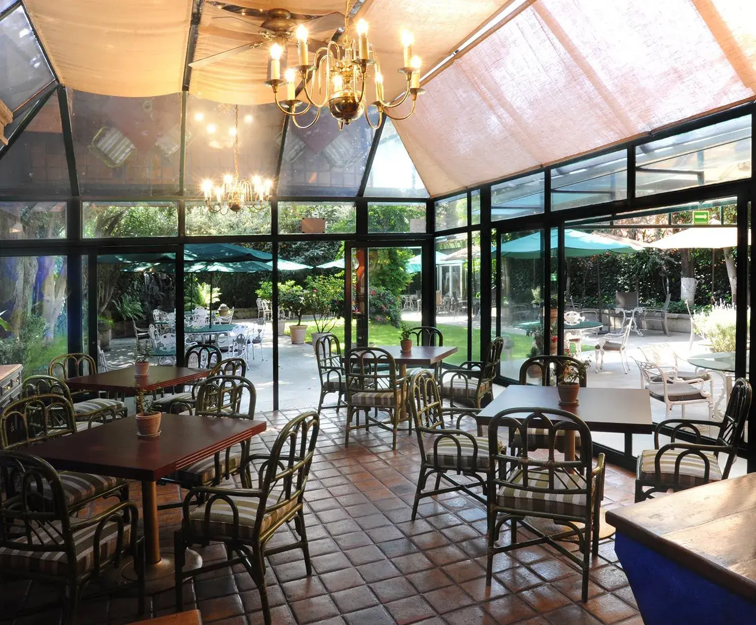 Restaurant/places to eat in Hotel Park Villa Restaurant/places to eat in Hotel Park Villa