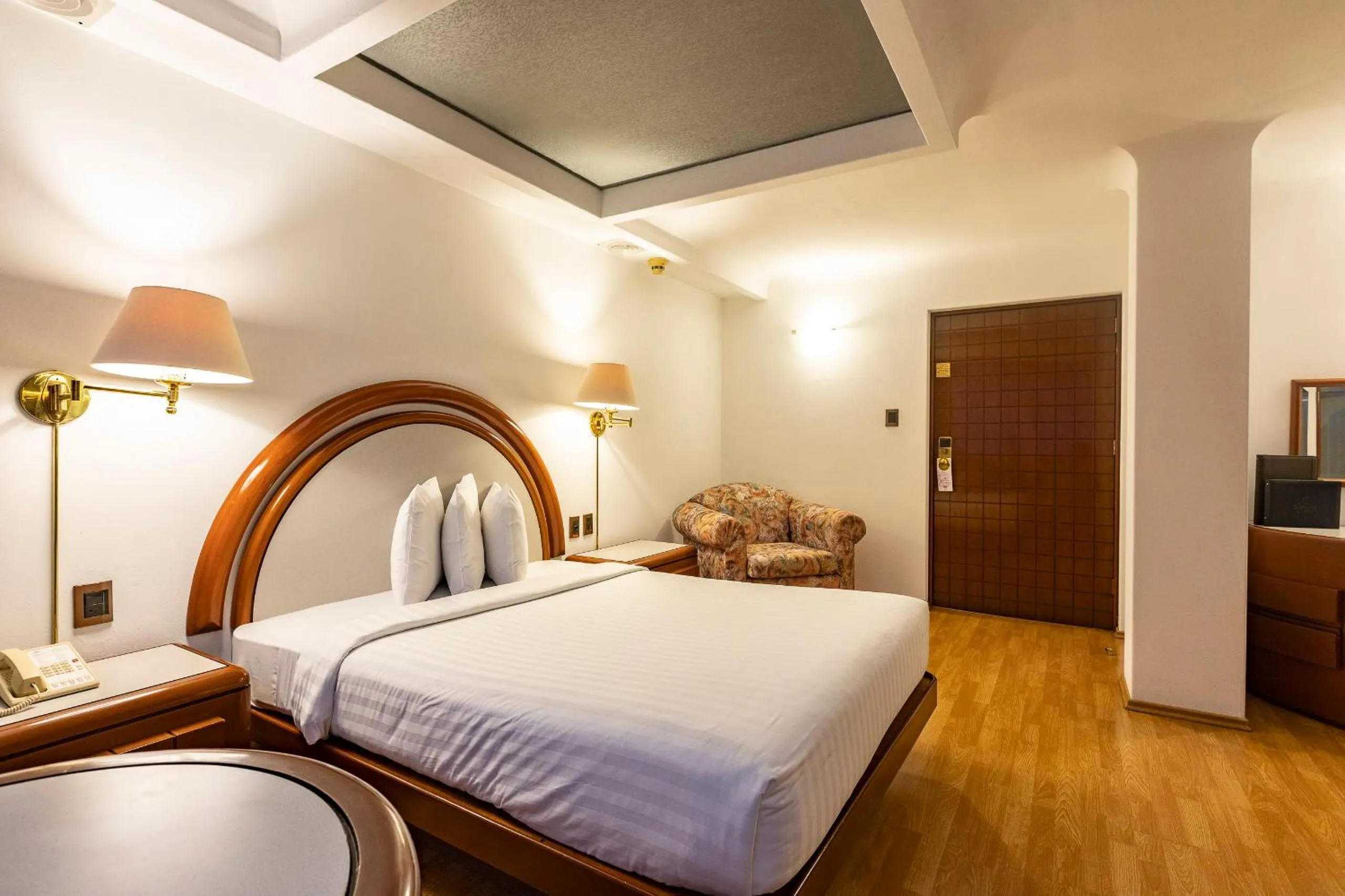 Bed in Hotel Beverly