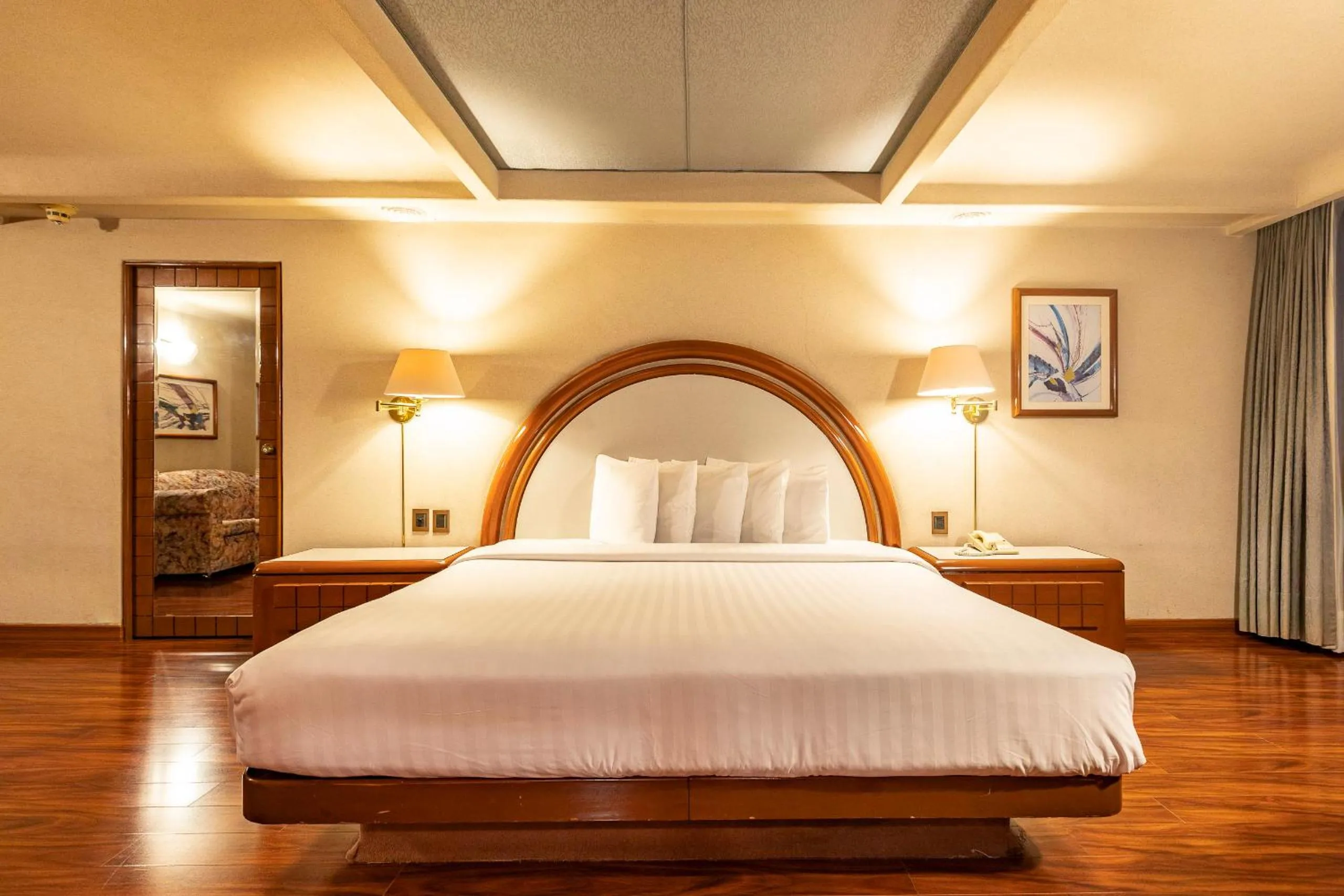 Bed in Hotel Beverly