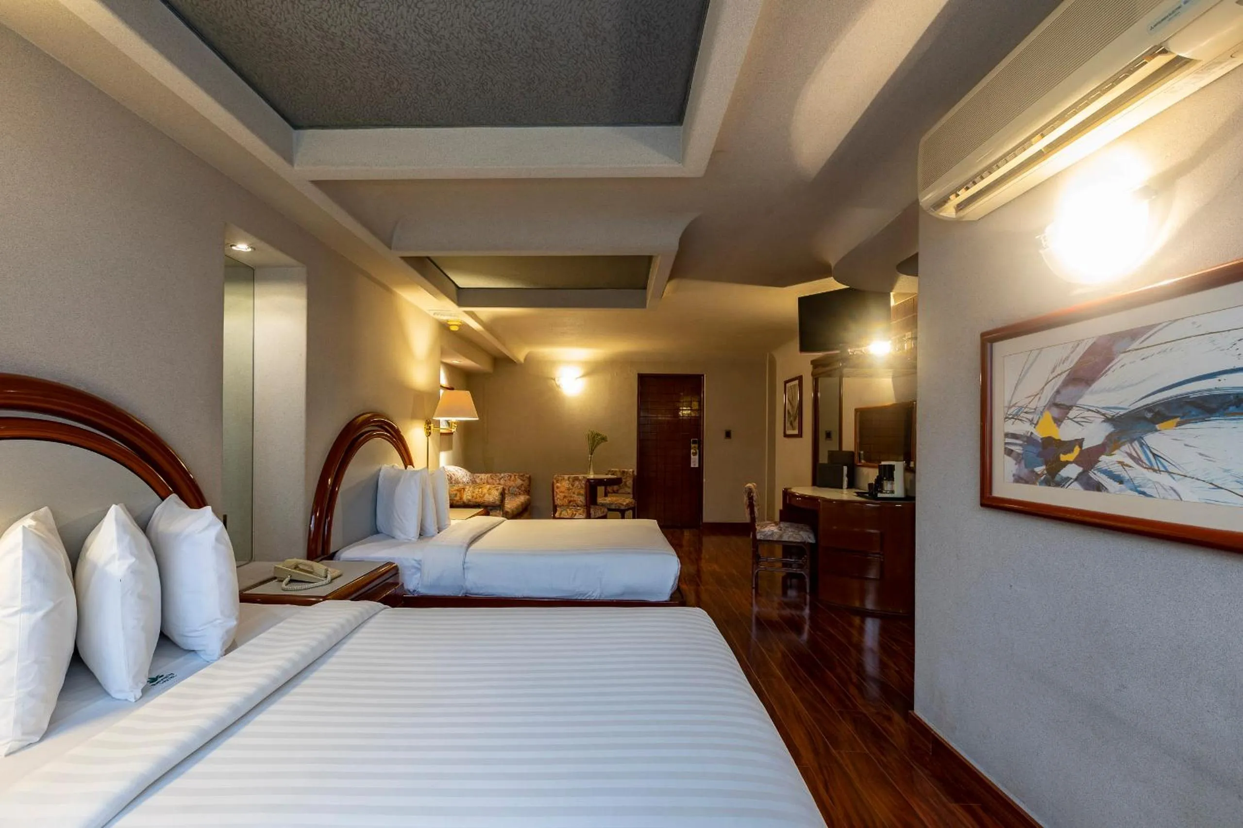 Bed in Hotel Beverly