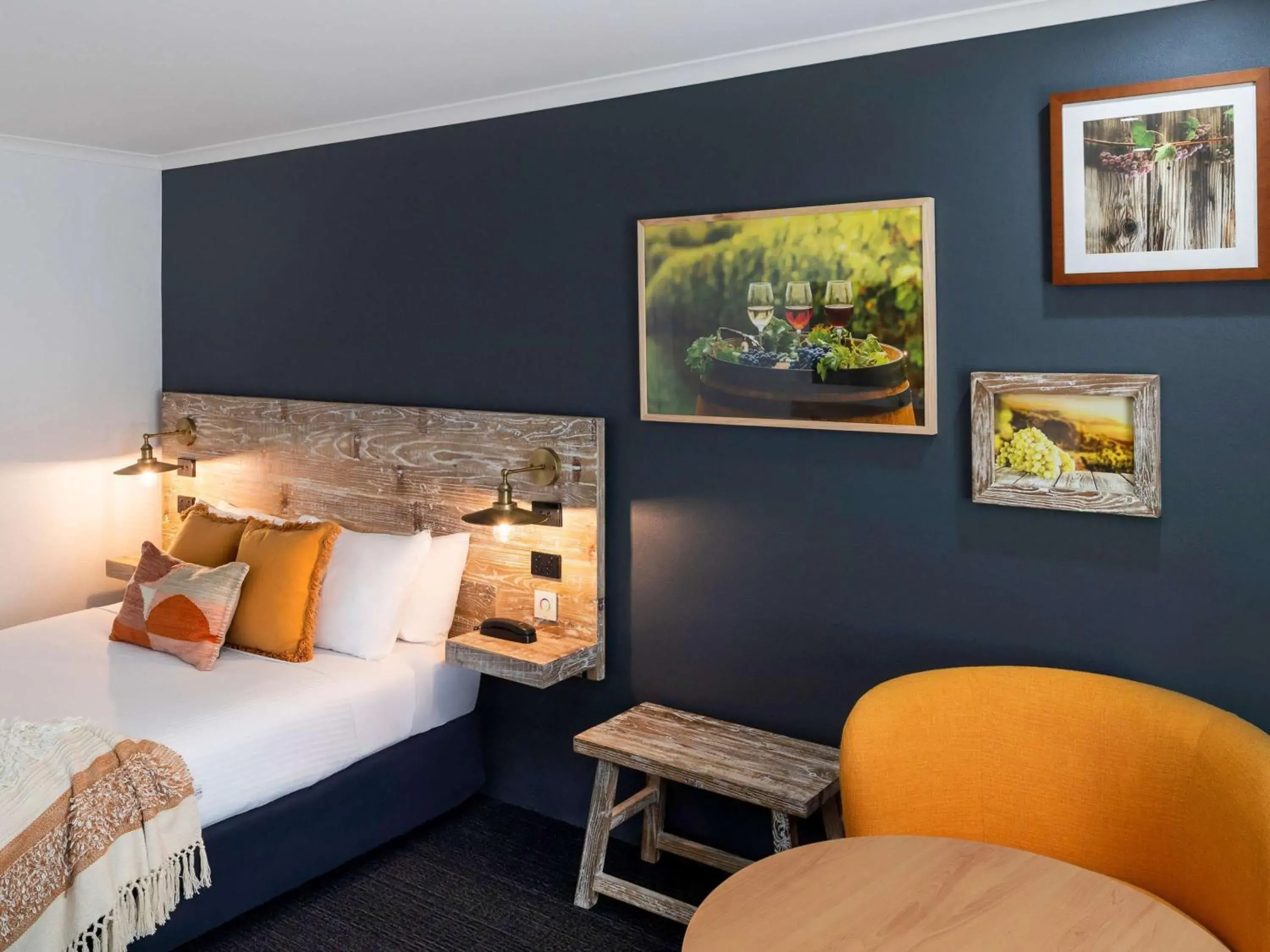 Bedroom, Bed in ibis Styles Orange Bedroom, Bed in ibis Styles Orange