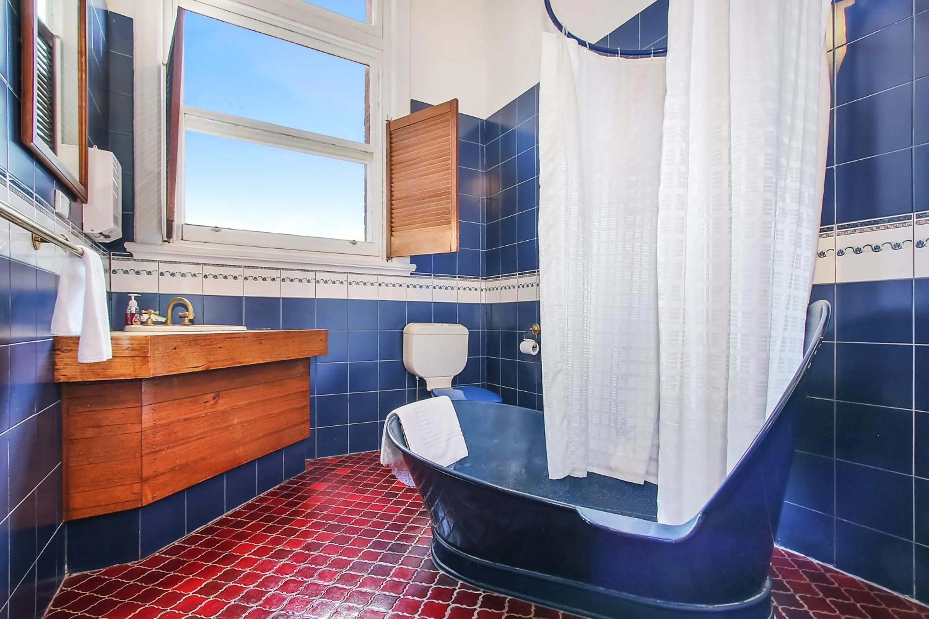 Bathroom in The Old Priory