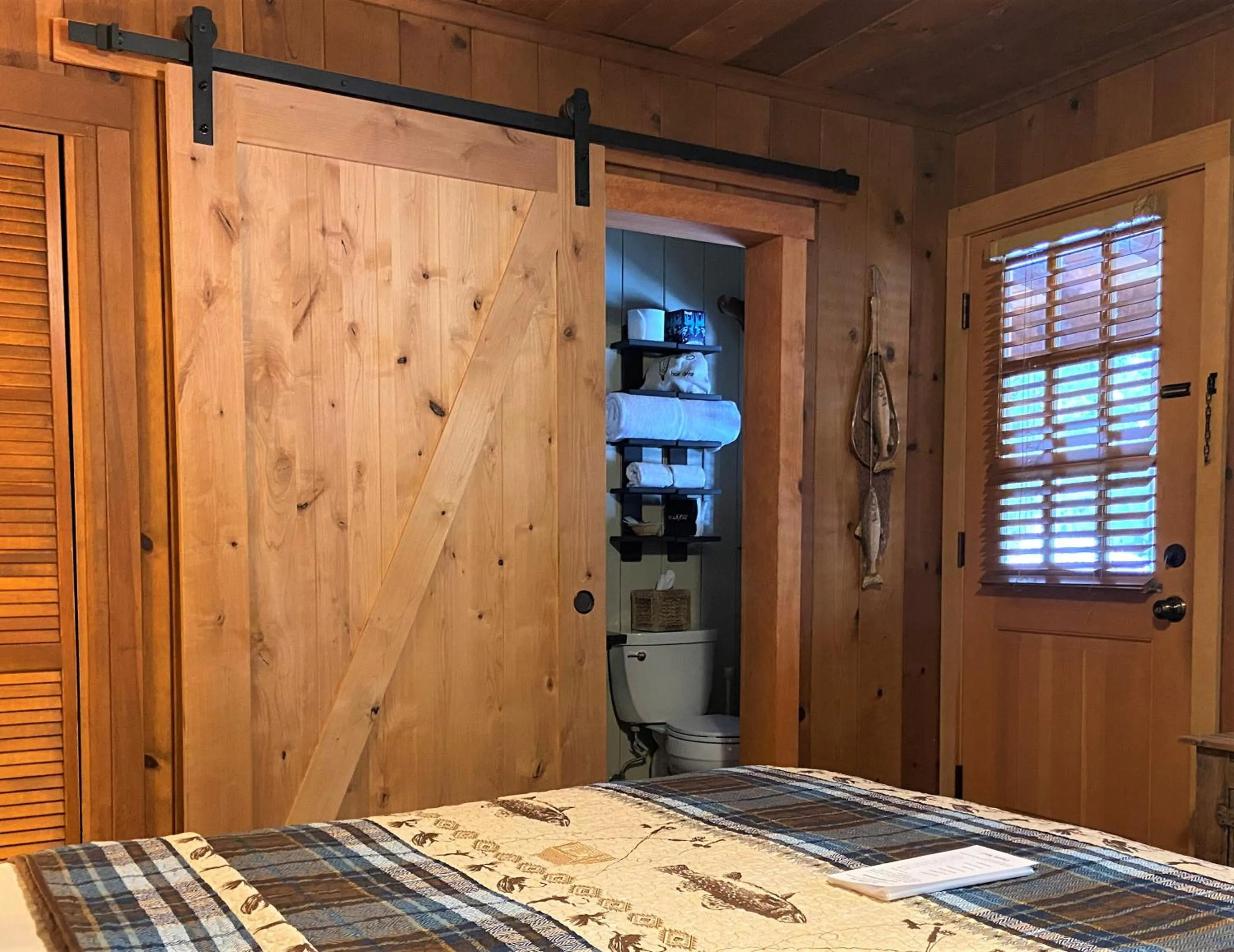 Bedroom, Bed in Cottage Inn At Lake Tahoe