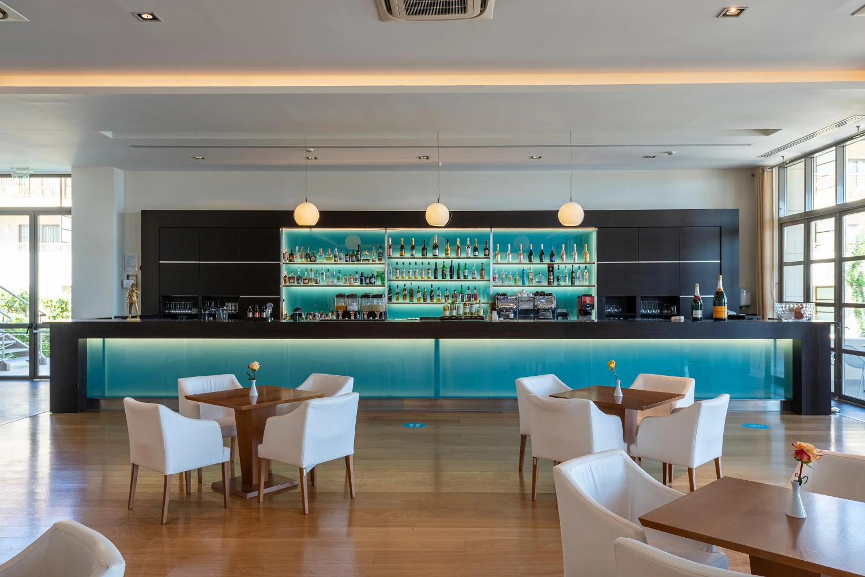 Lounge or bar in Astir Odysseus Kos Resort and Spa