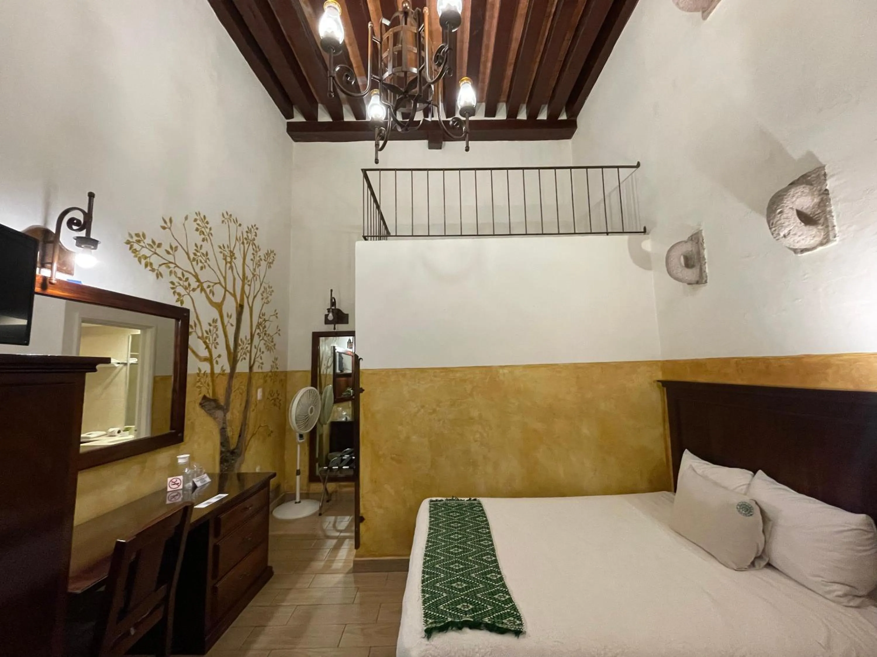 Bed in Hotel Historia