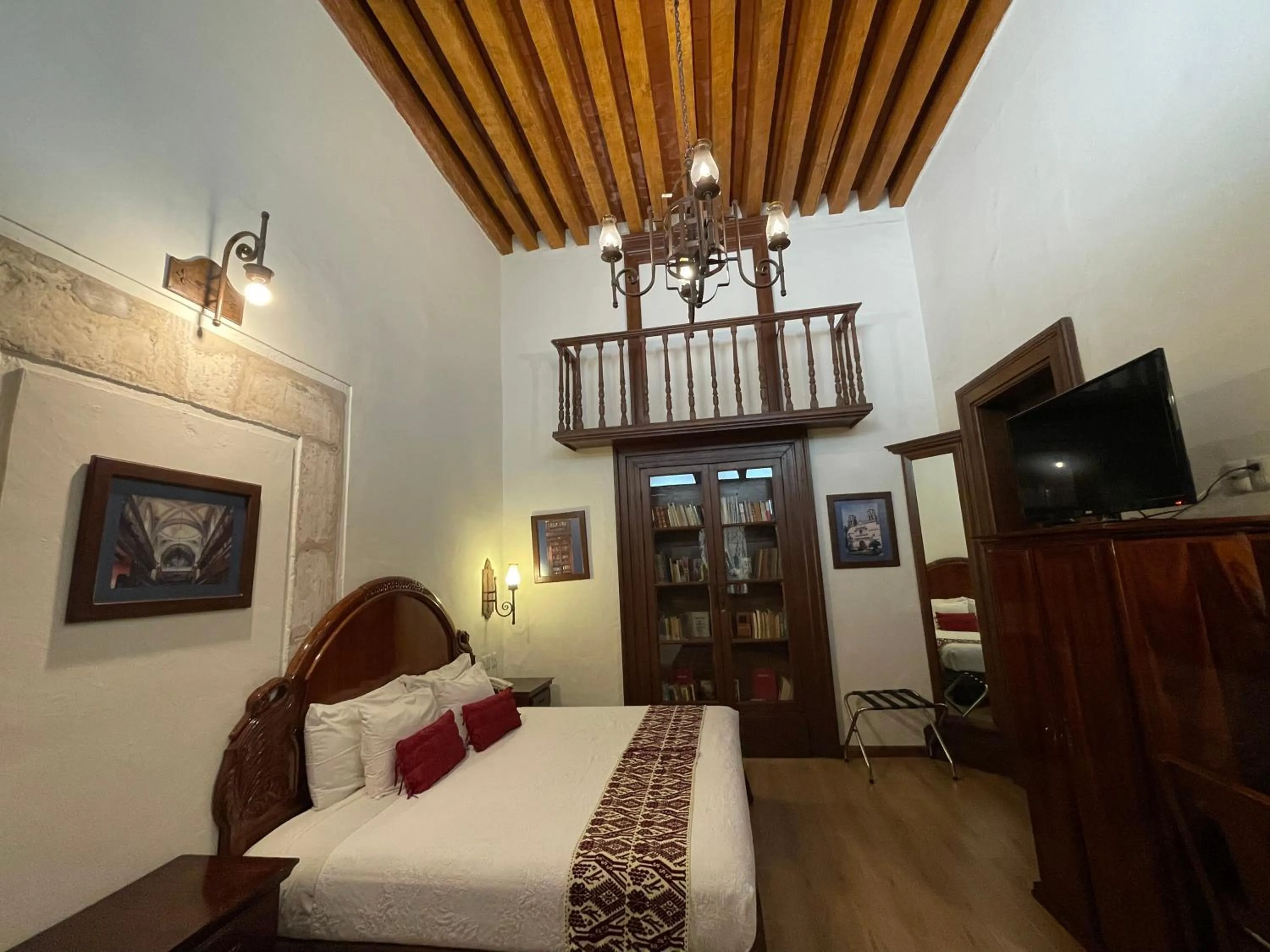 Bed in Hotel Historia