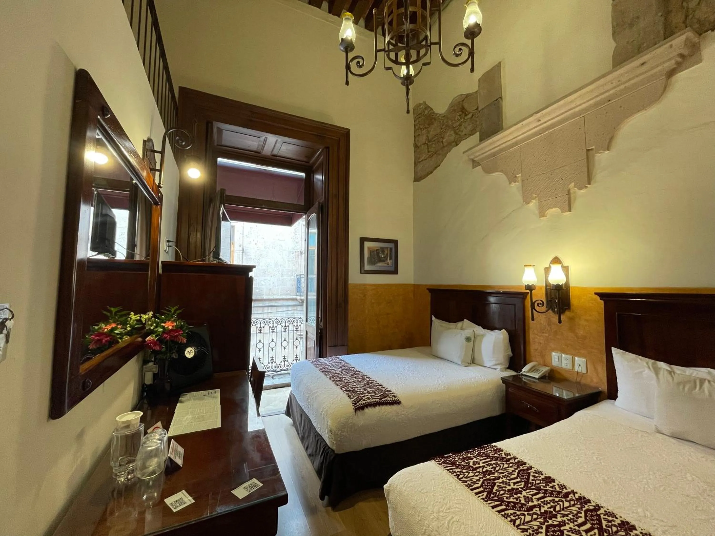 Bed in Hotel Historia