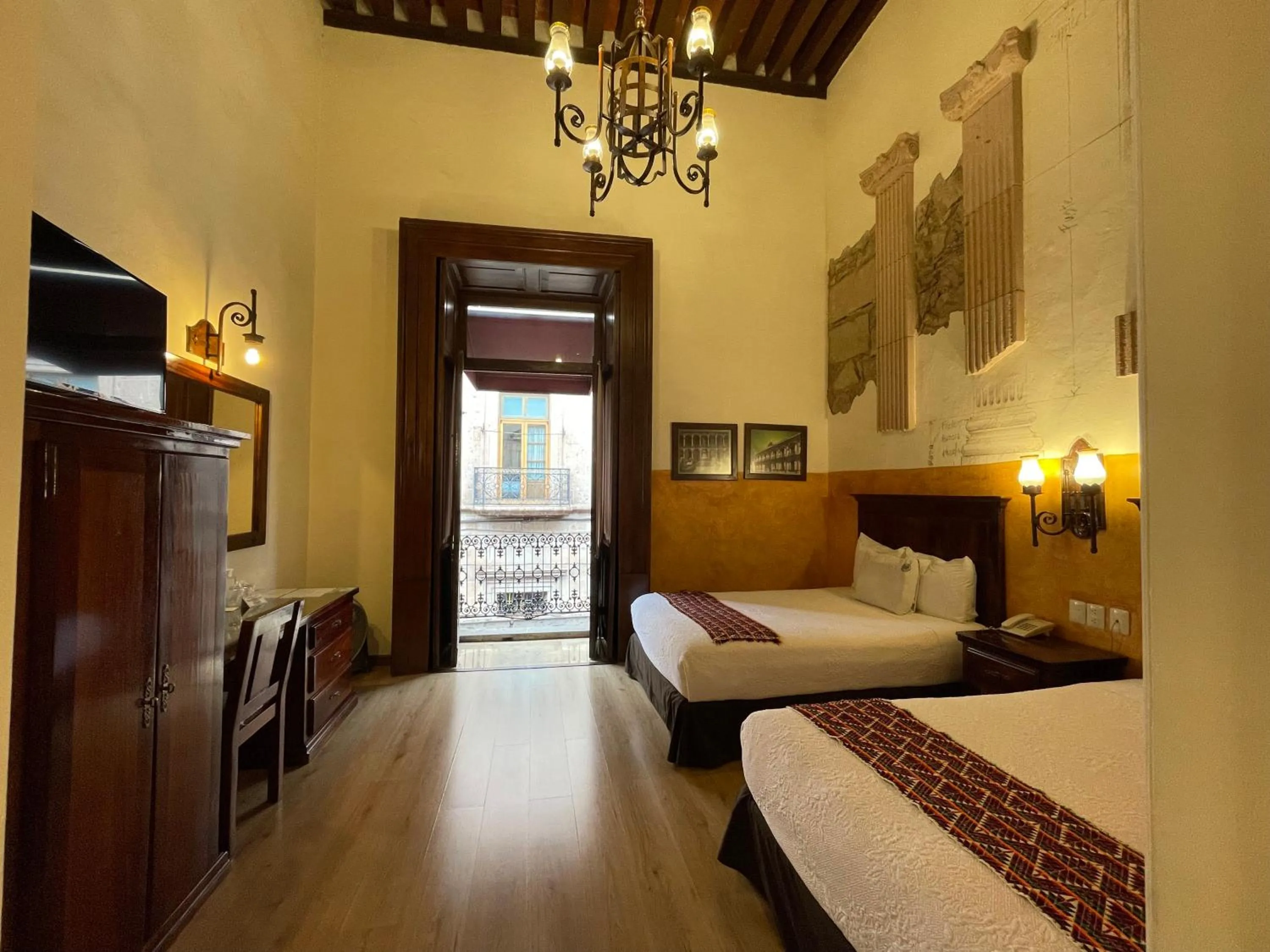 Bed in Hotel Historia