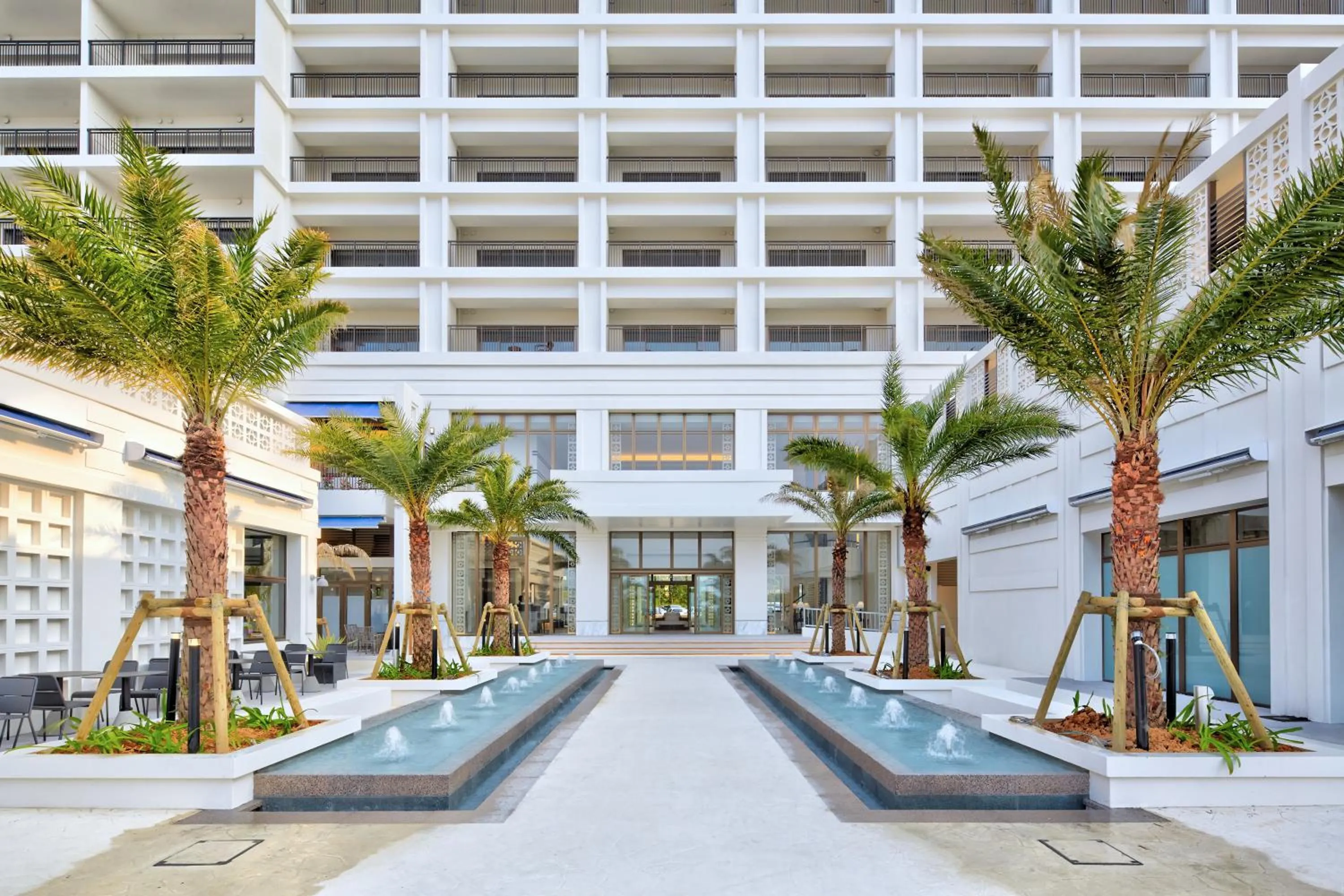 Facade/entrance in Ala Mahaina Condo Hotel