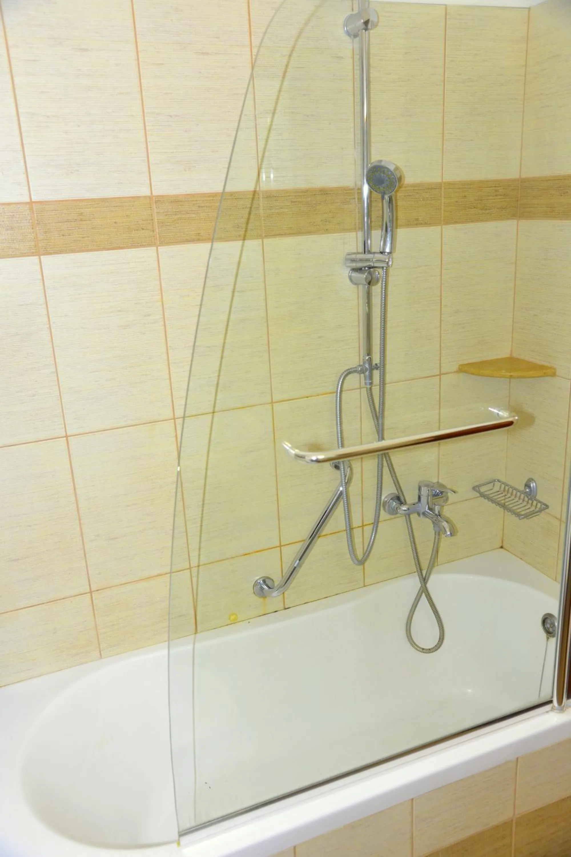 Shower in Filoxenia Villa