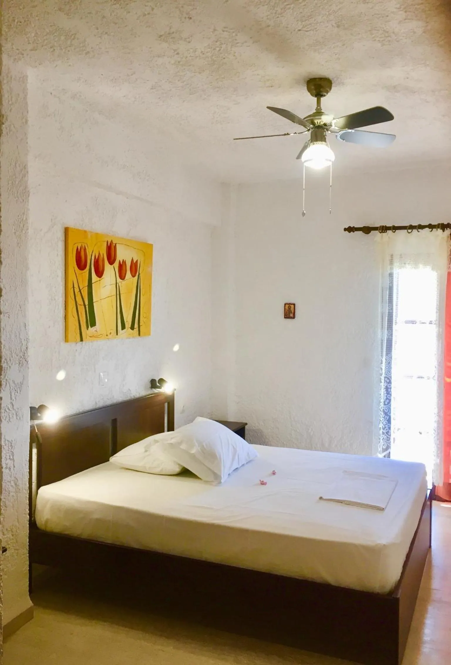 Bed in Filoxenia Villa