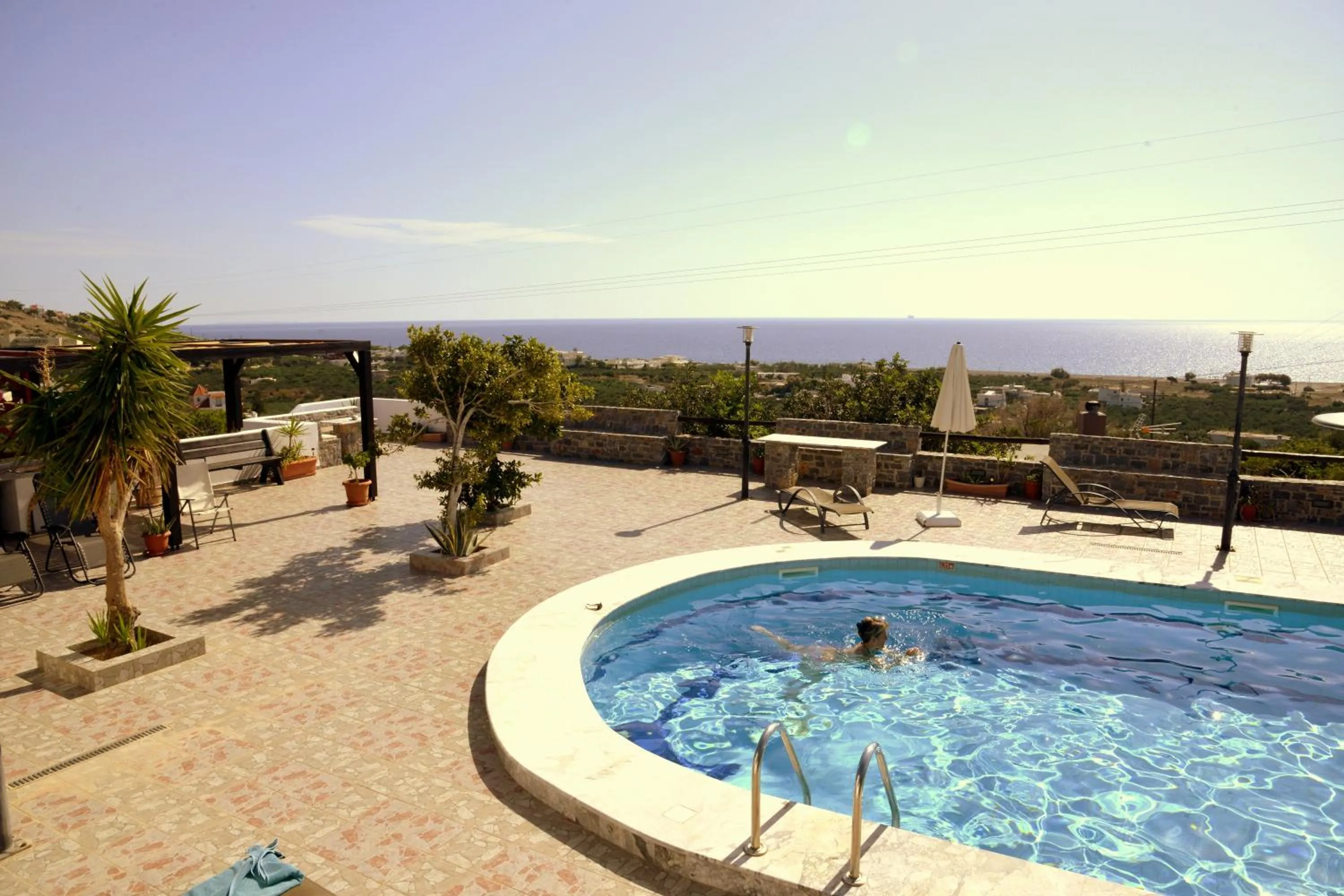 Swimming pool in Filoxenia Villa