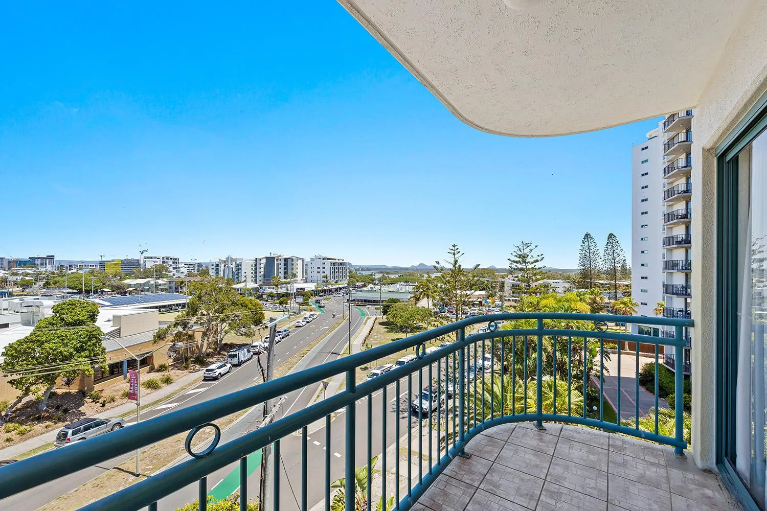 Sunshine Towers Boutique Apartments