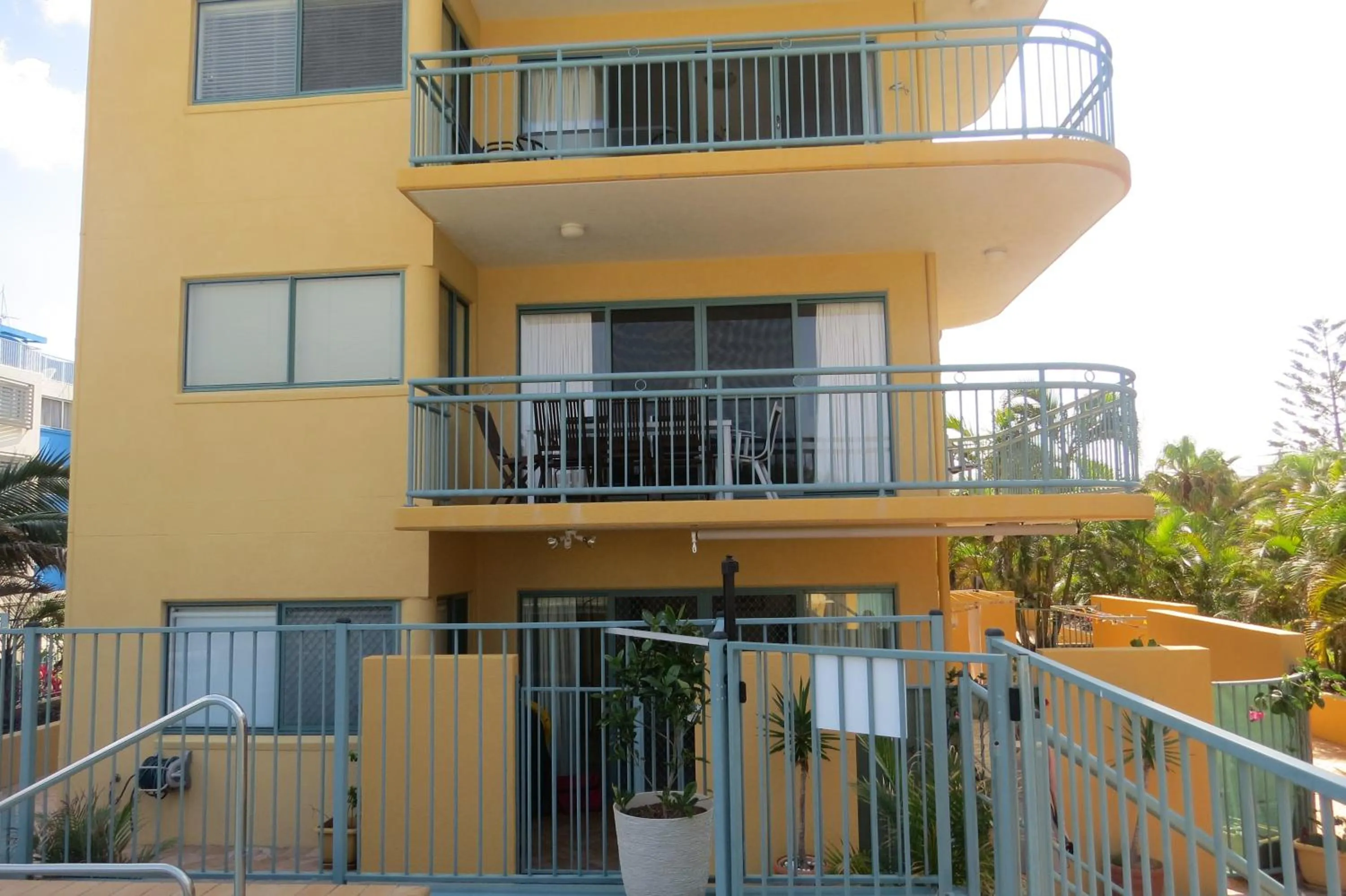 Property building in Sunshine Towers Boutique Apartments