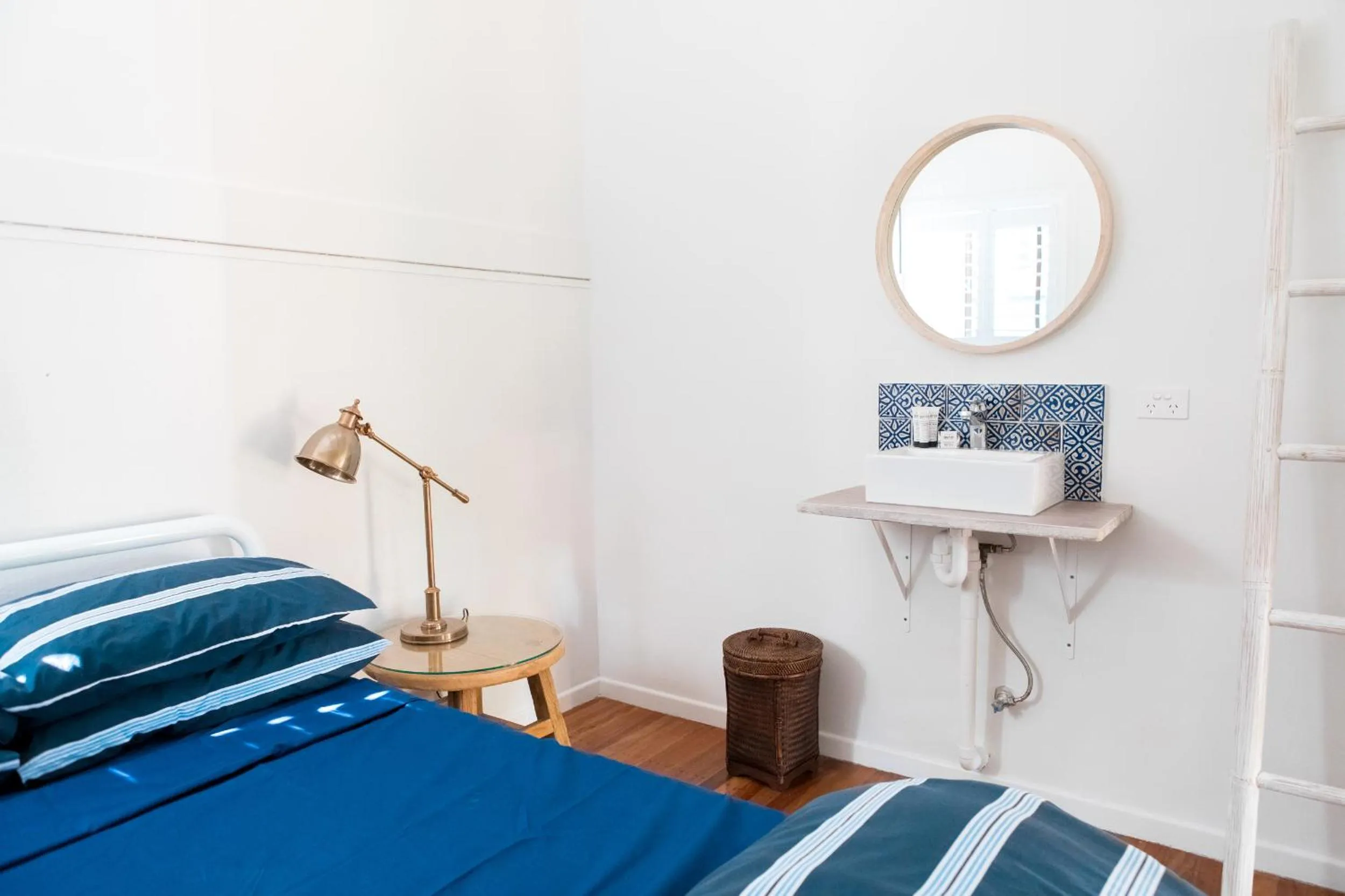 Bed in Wake Up! Byron Bay