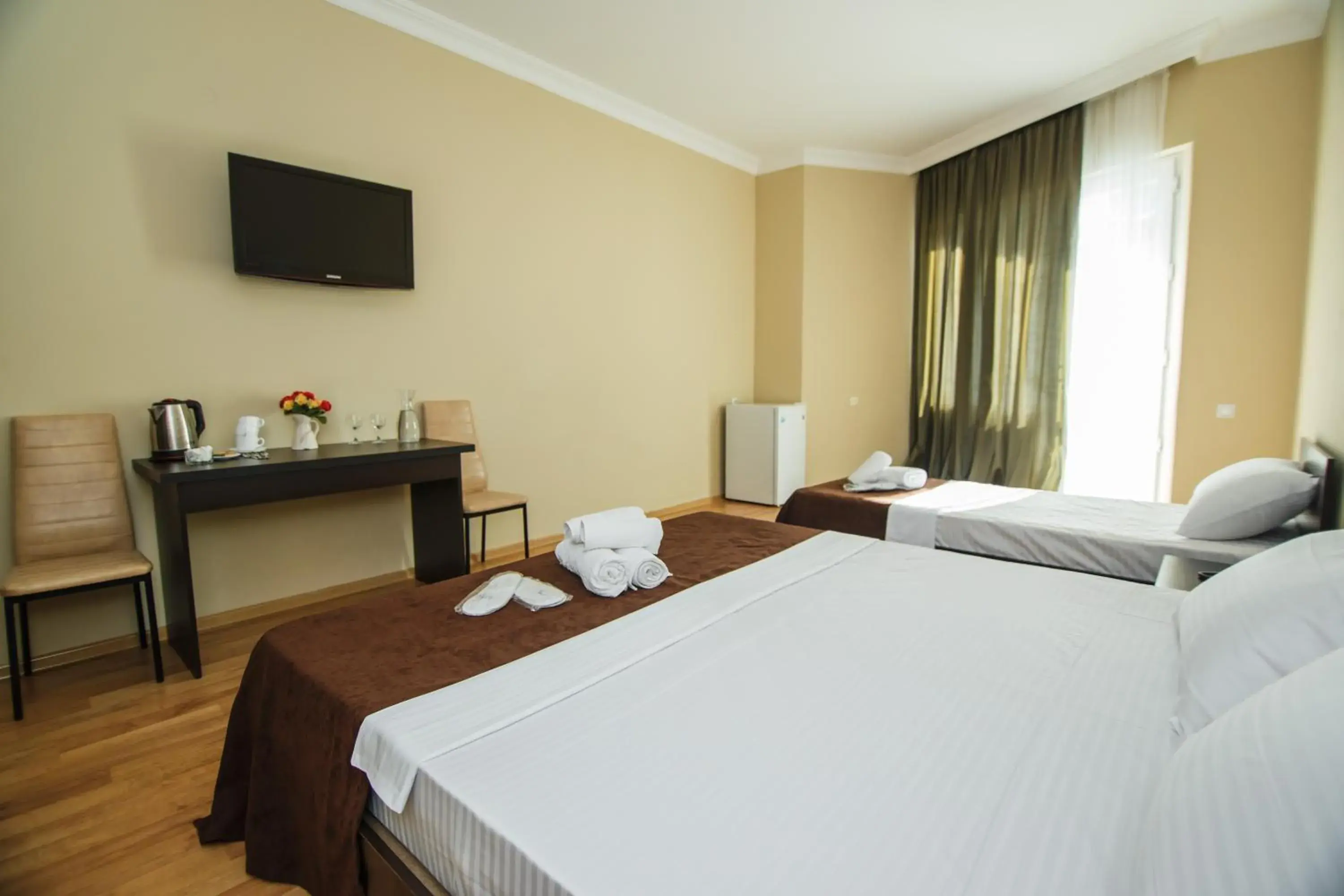 Triple Room in Hotel Egrisi Triple Room in Hotel Egrisi