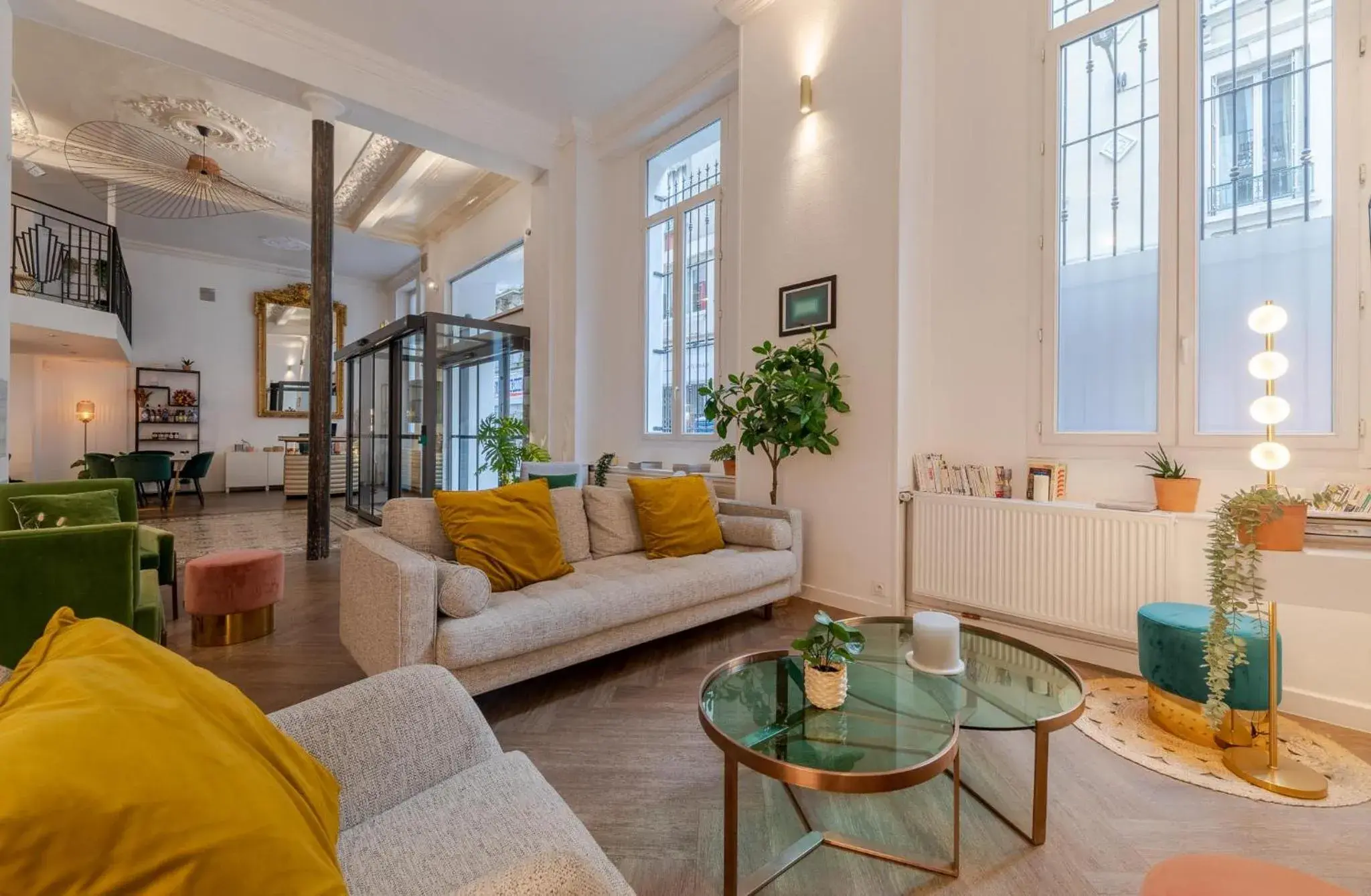 Living room in 1924 Hôtel Living room in 1924 Hôtel