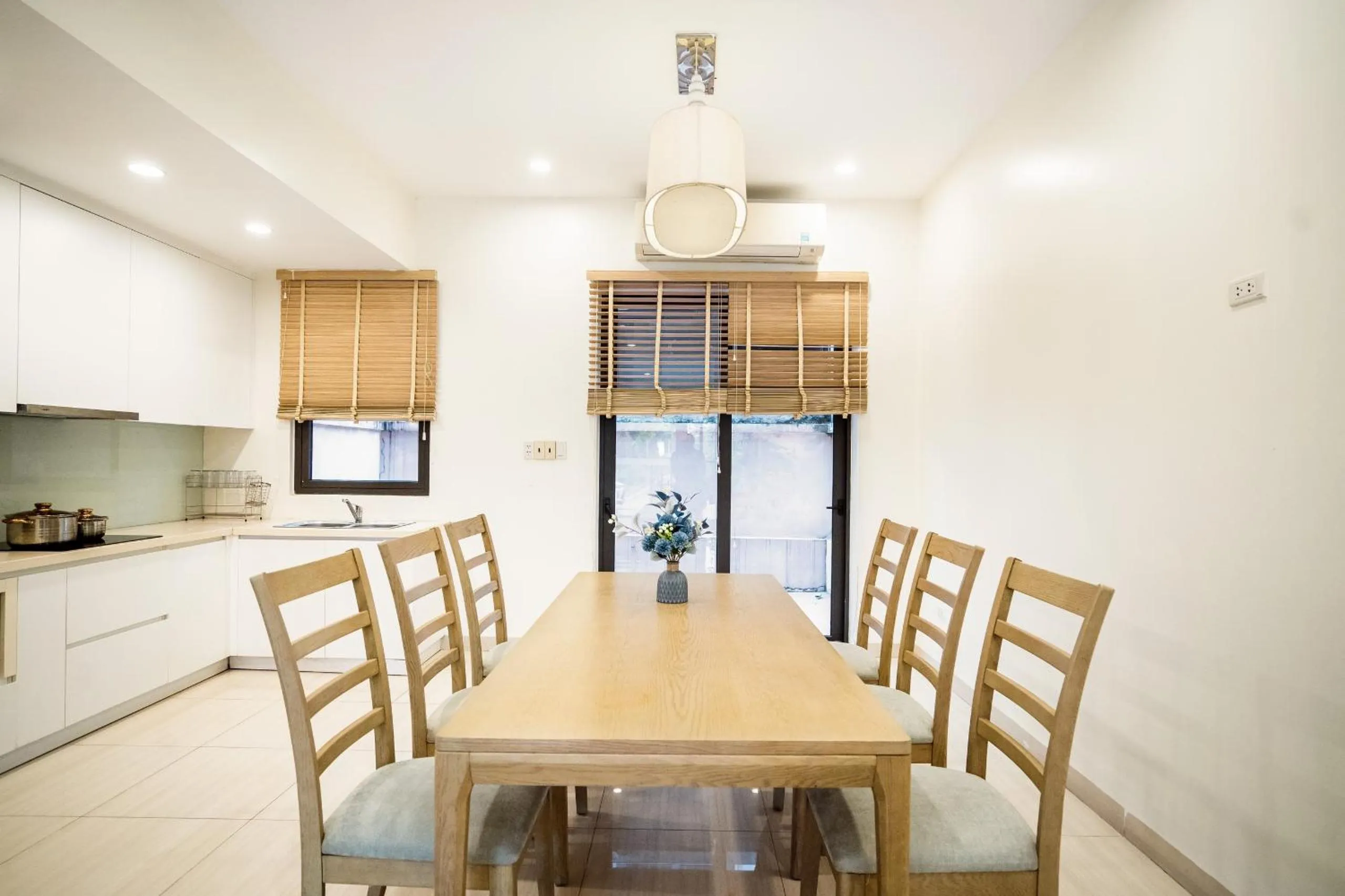 Green Pearl Villa Ha Long