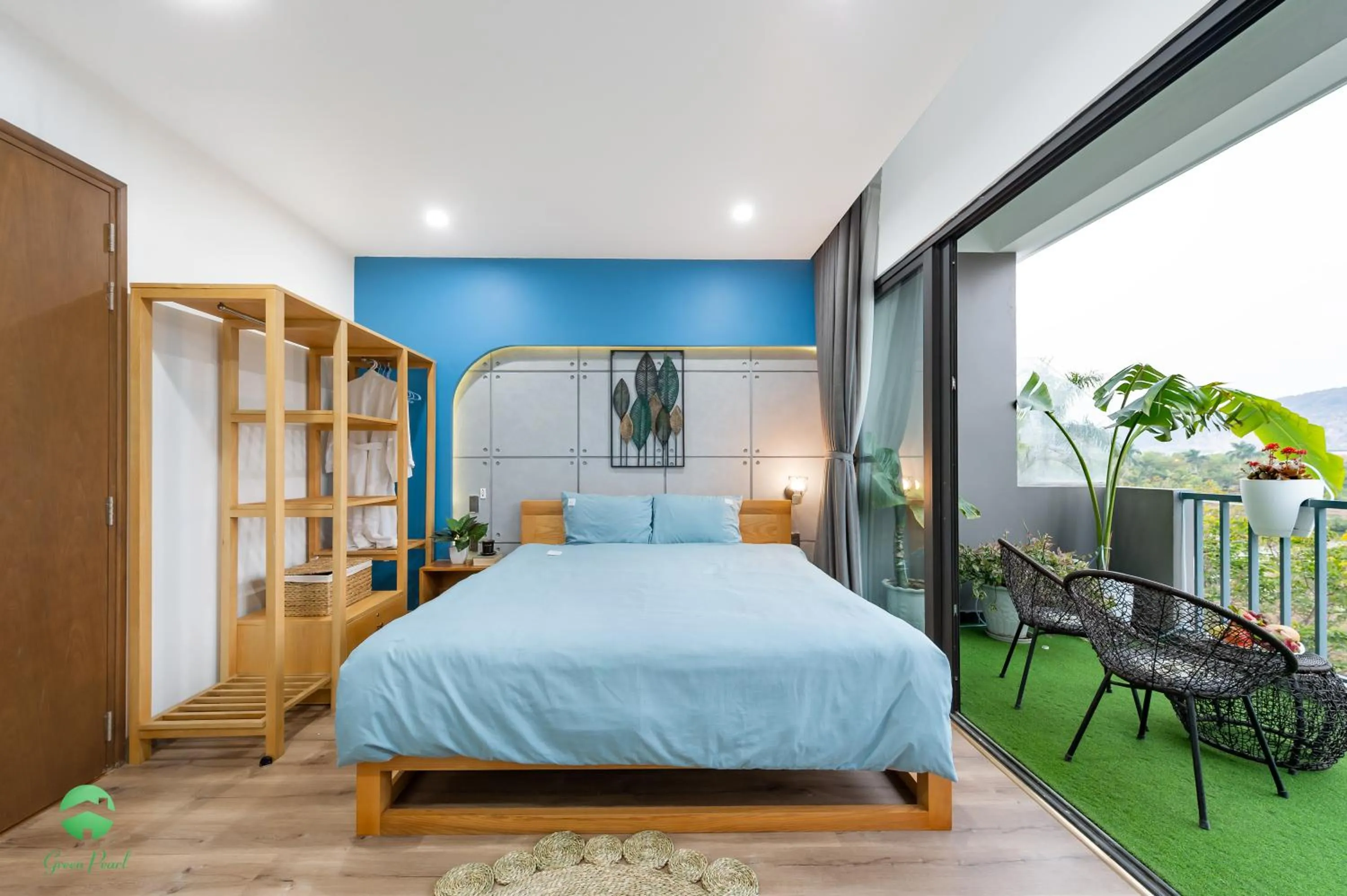 Bedroom, Bed in Green Pearl Villa Ha Long