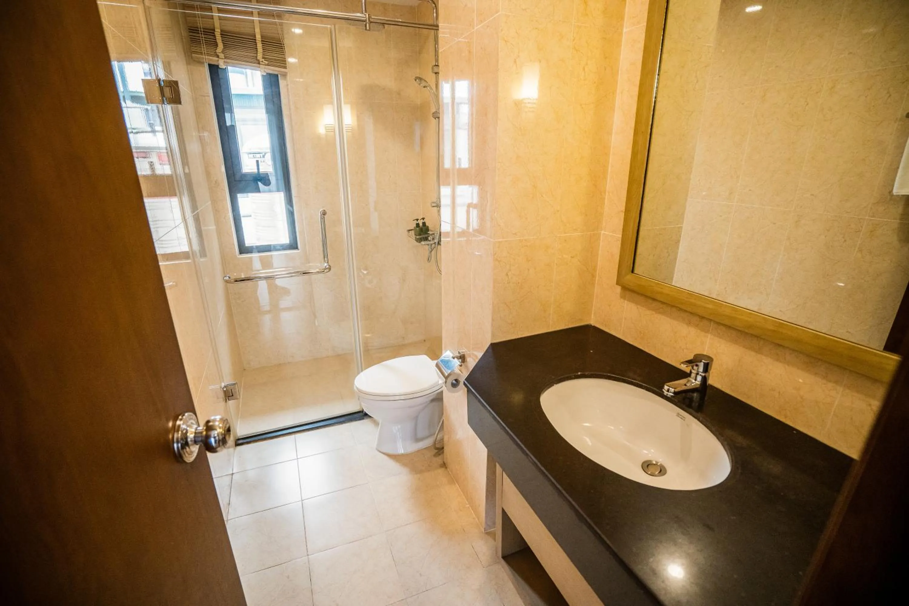 Green Pearl Villa Ha Long