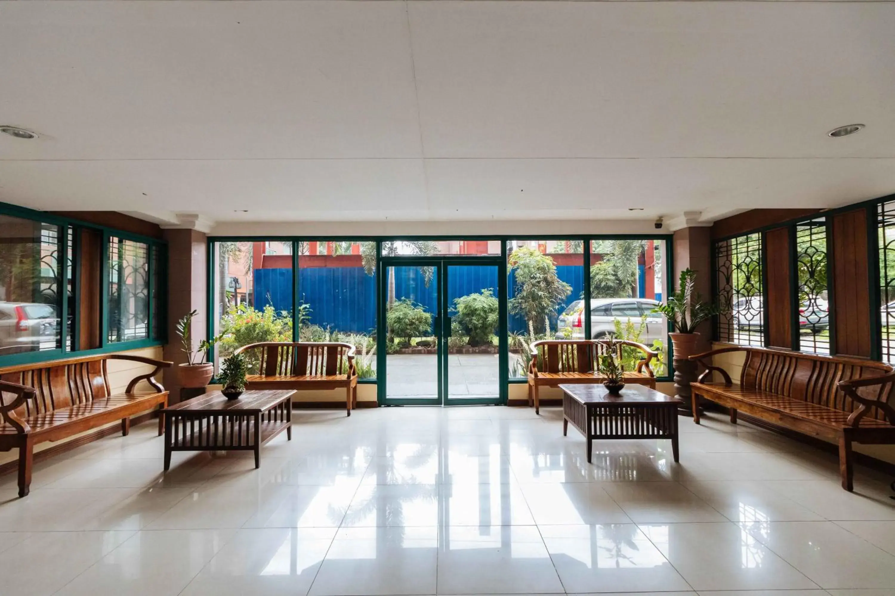 Lobby or reception in RedDoorz at Moonwalk Paranaque Lobby or reception in RedDoorz at Moonwalk Paranaque