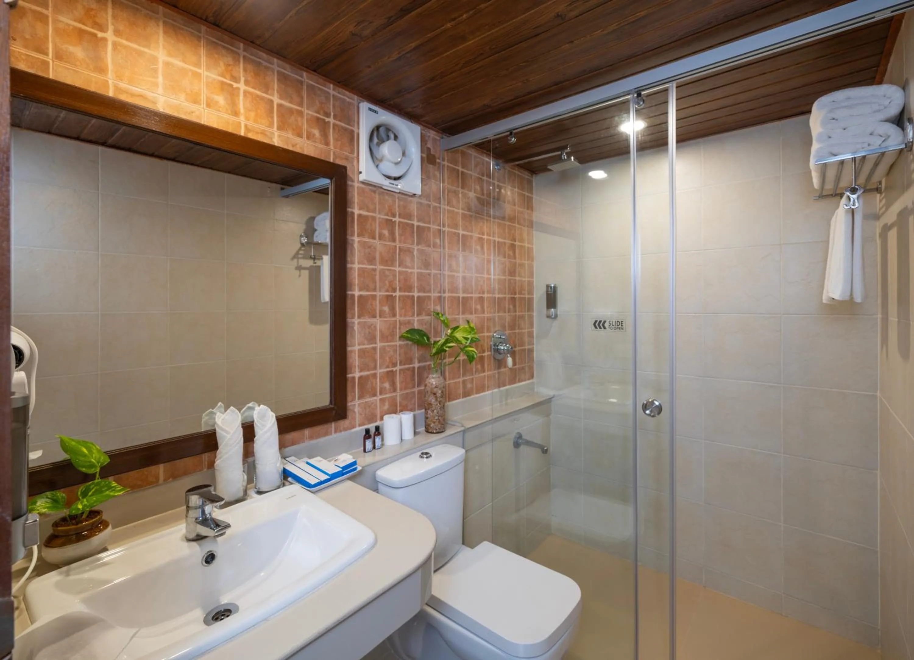 Bathroom in Uday Samudra Leisure Beach Hotel & Spa