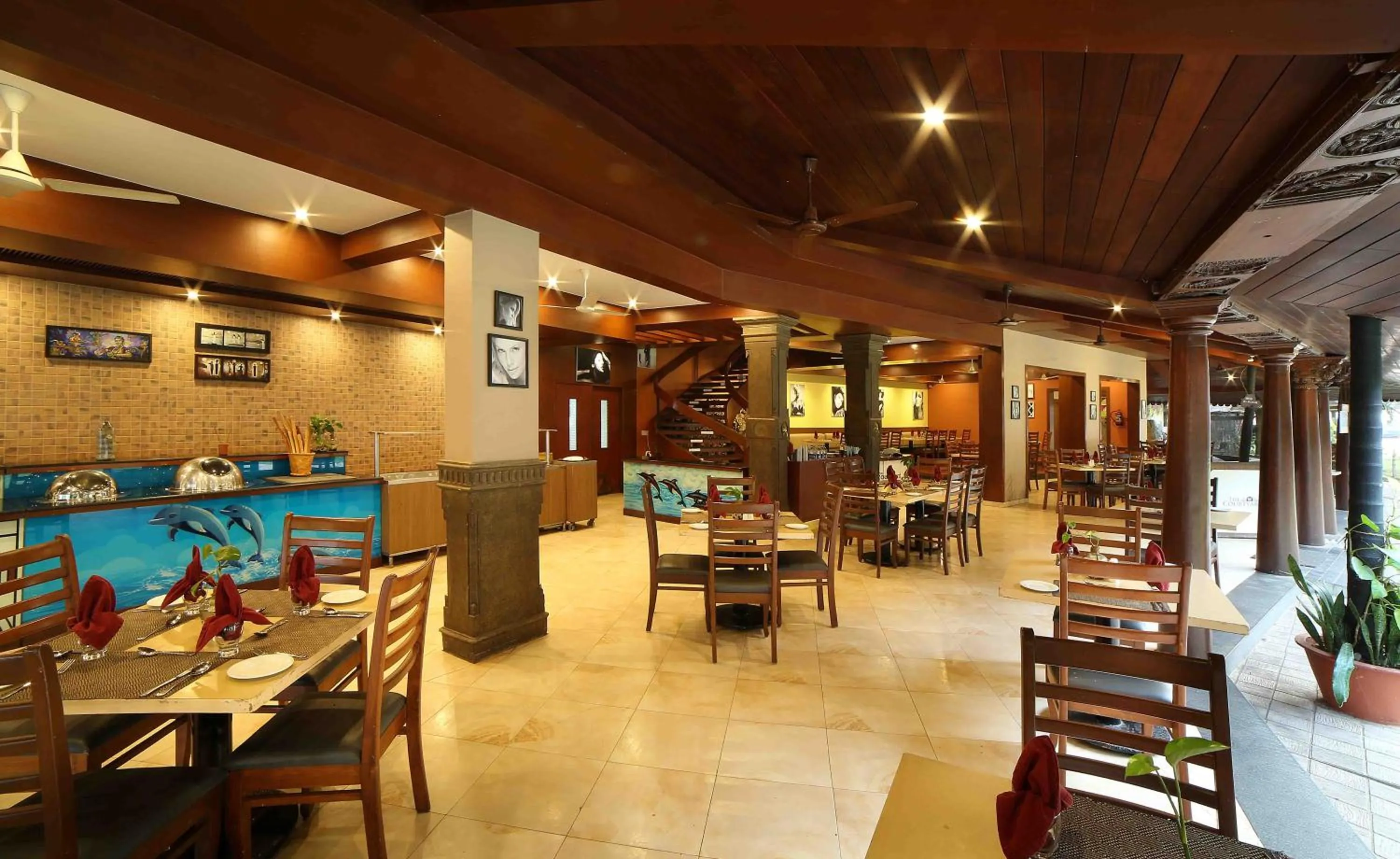 Restaurant/places to eat in Uday Samudra Leisure Beach Hotel & Spa