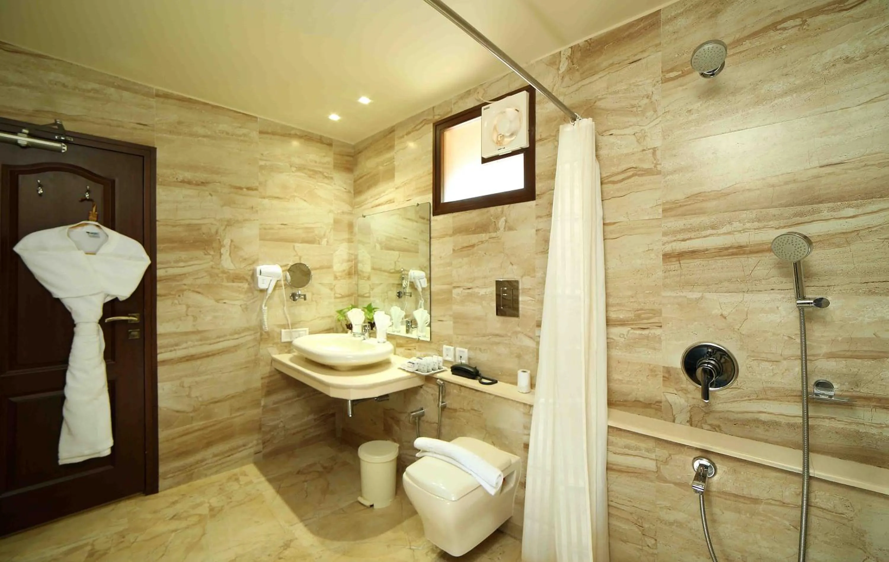 Bathroom in Uday Samudra Leisure Beach Hotel & Spa