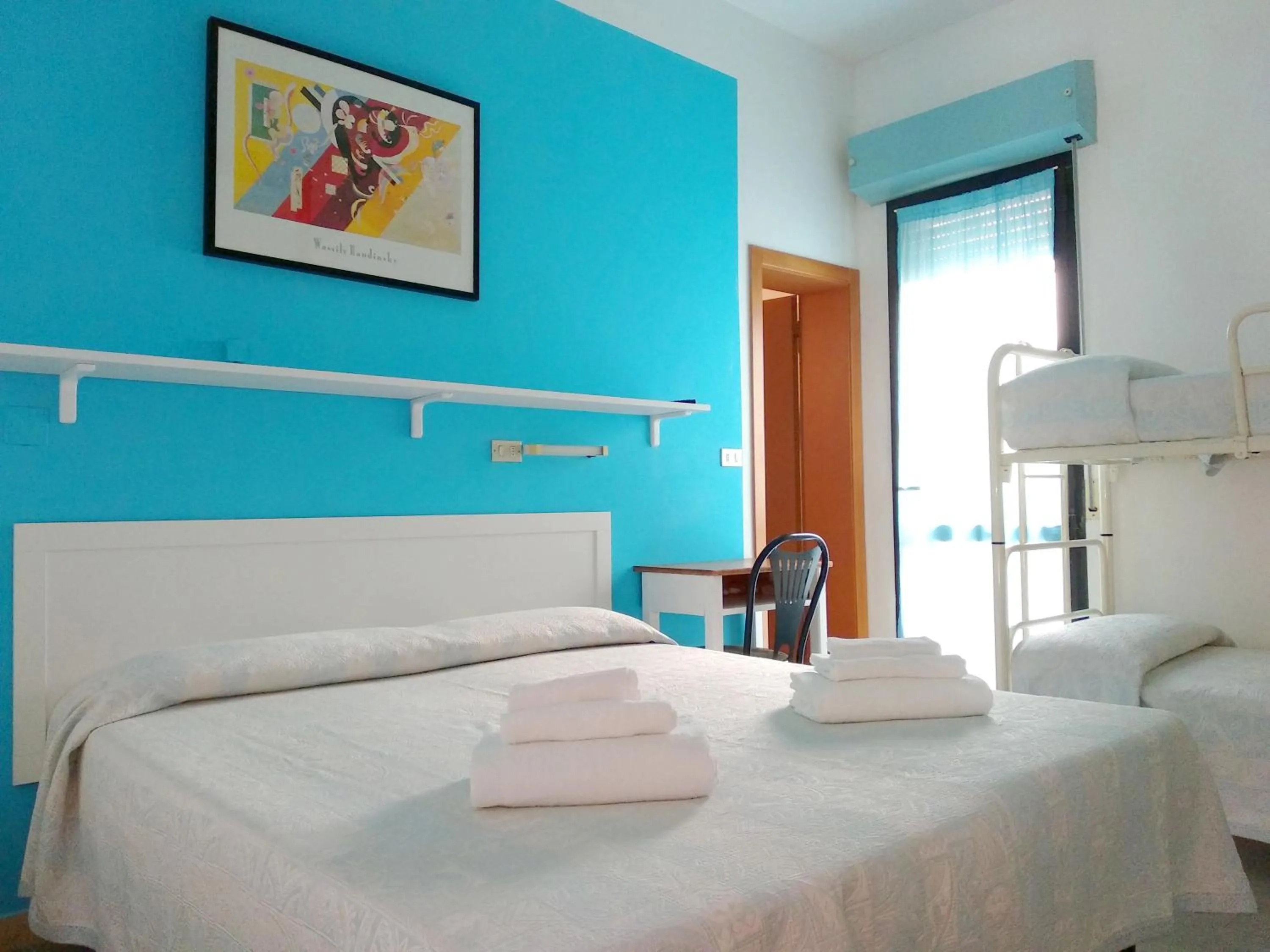 Bedroom, Bed in Hotel Zenith