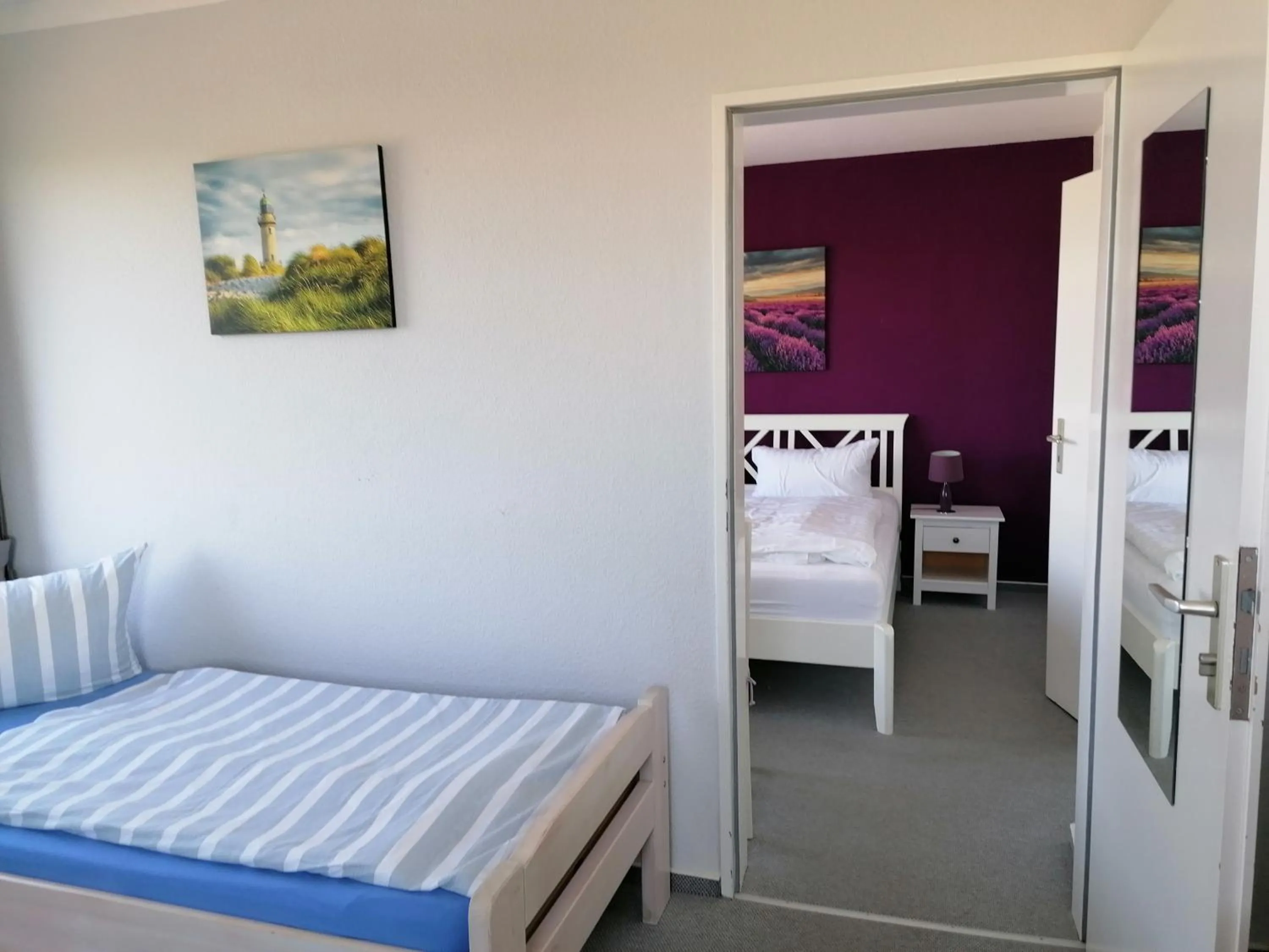 children, Bed in Hotel Möven-Kieker