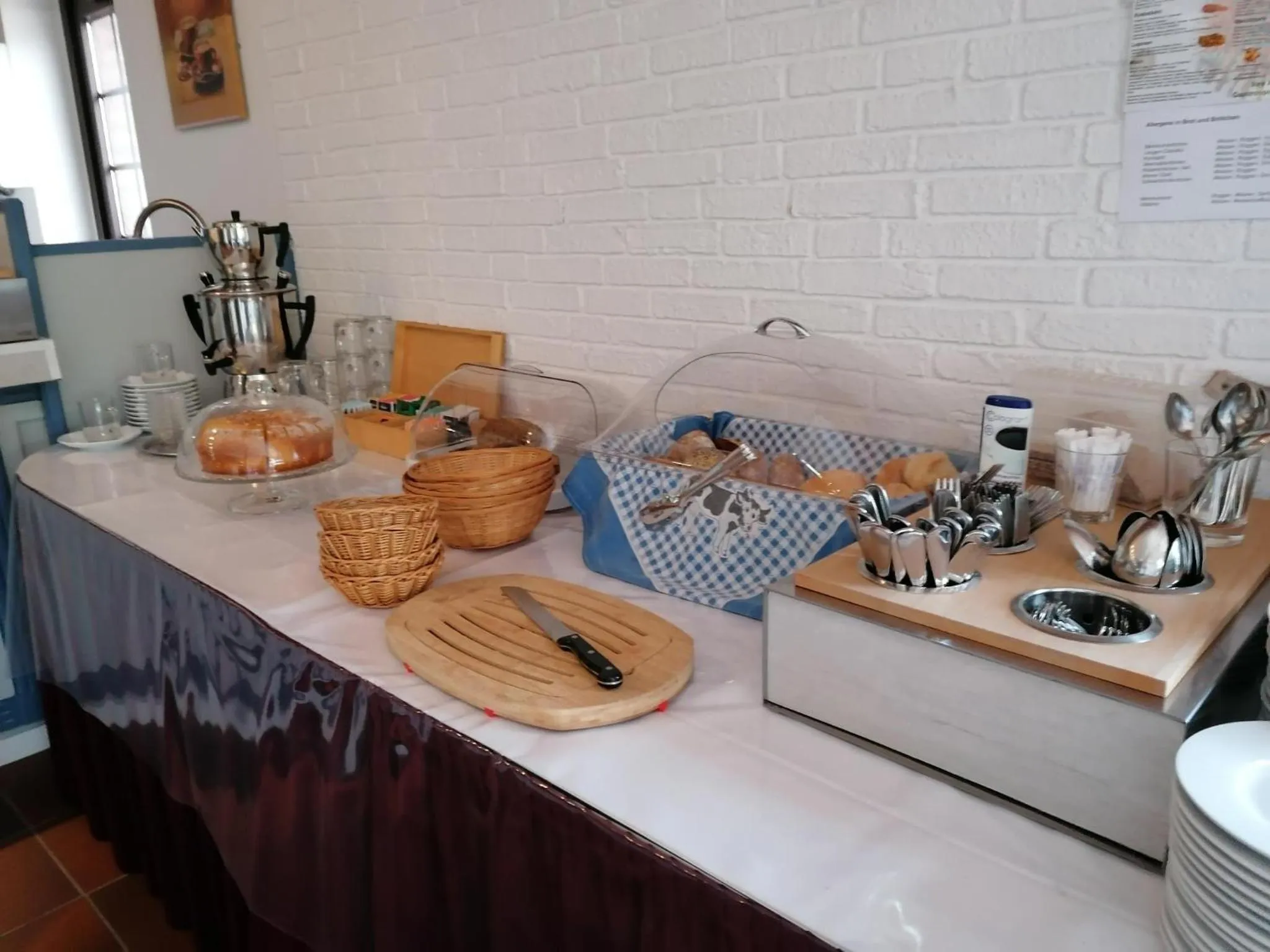 Buffet breakfast in Hotel Möven-Kieker