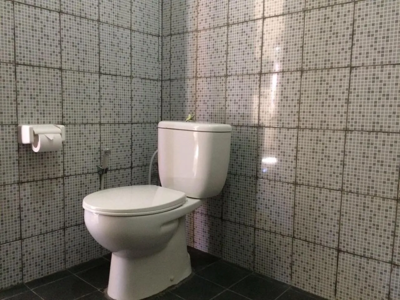 Bathroom in D'Batur Hotel