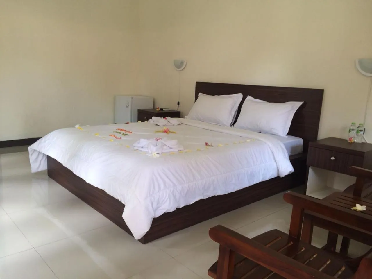 Bed in D'Batur Hotel