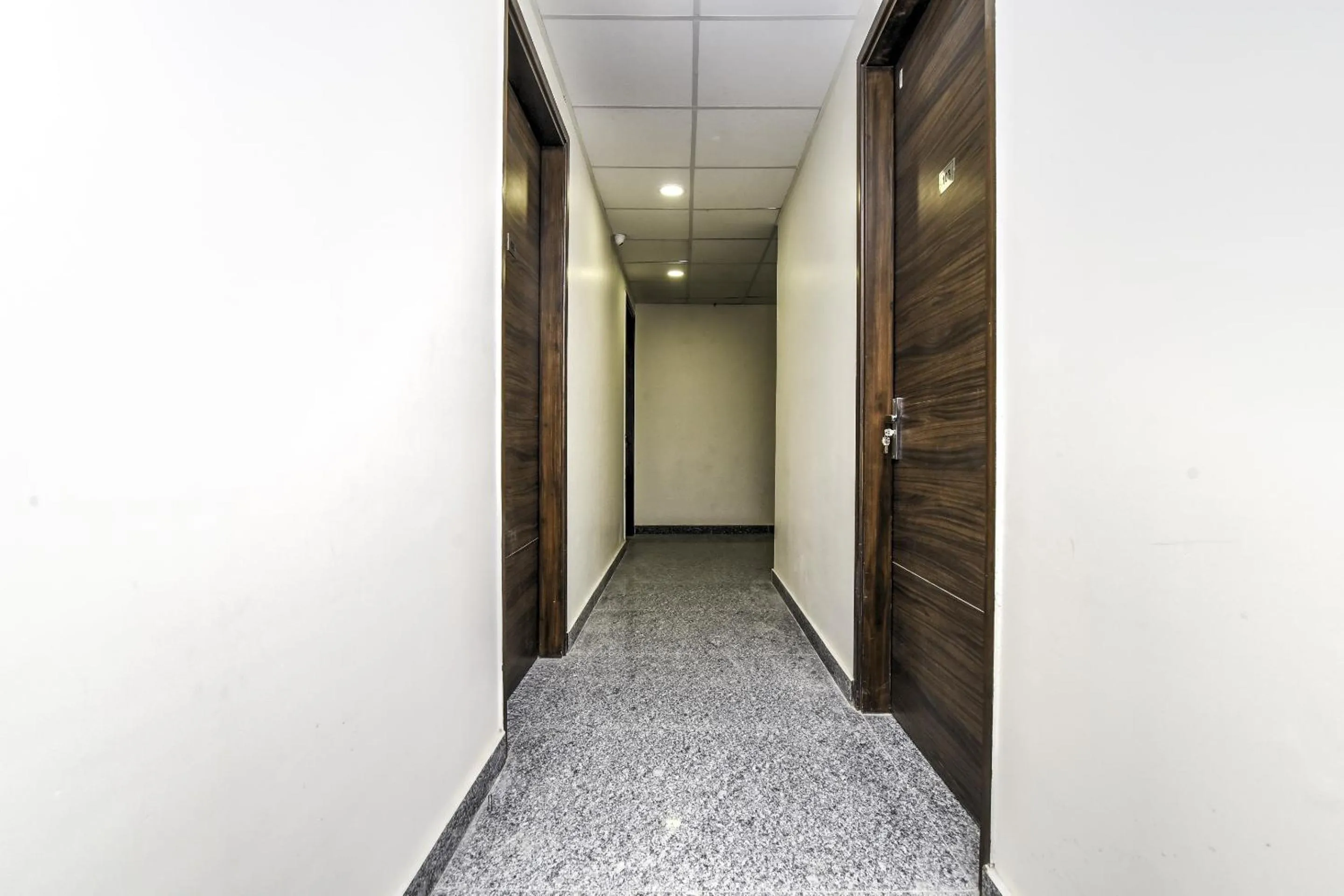Super Hotel O Hare rama guest house
