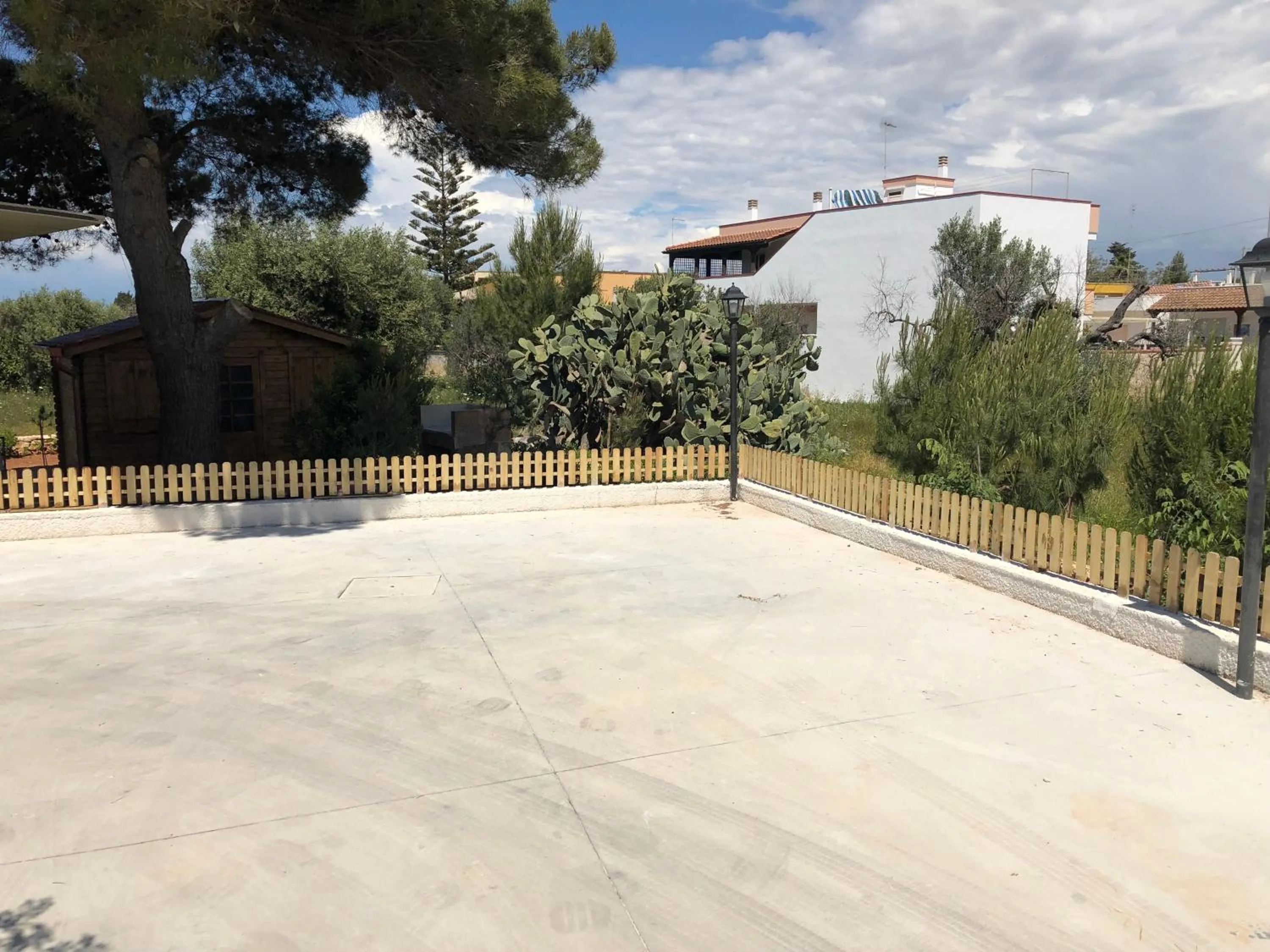 Parking in Krasì B&B