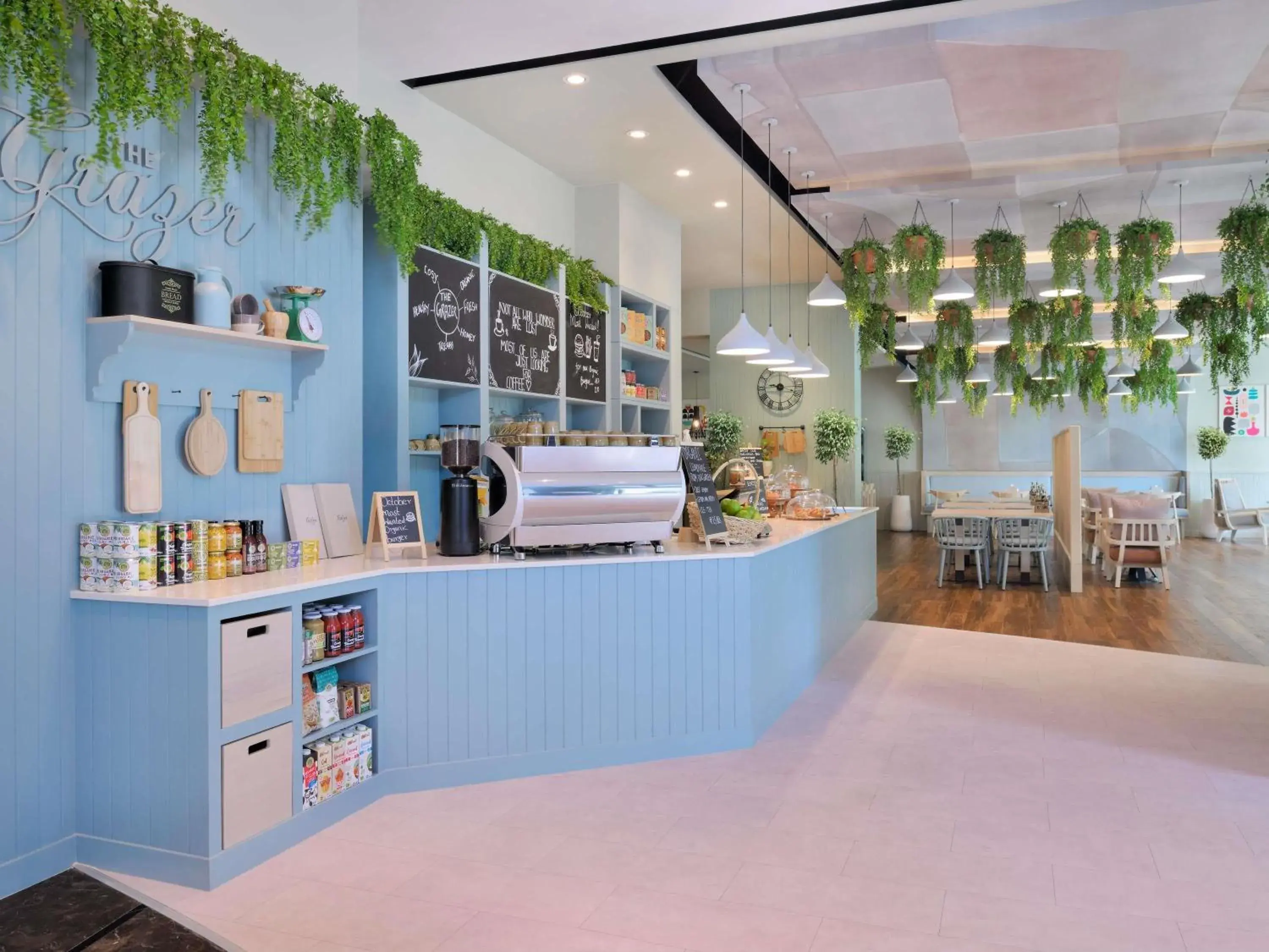 Restaurant/places to eat in Mövenpick Hotel Apartments Downtown Dubai Restaurant/places to eat in Mövenpick Hotel Apartments Downtown Dubai