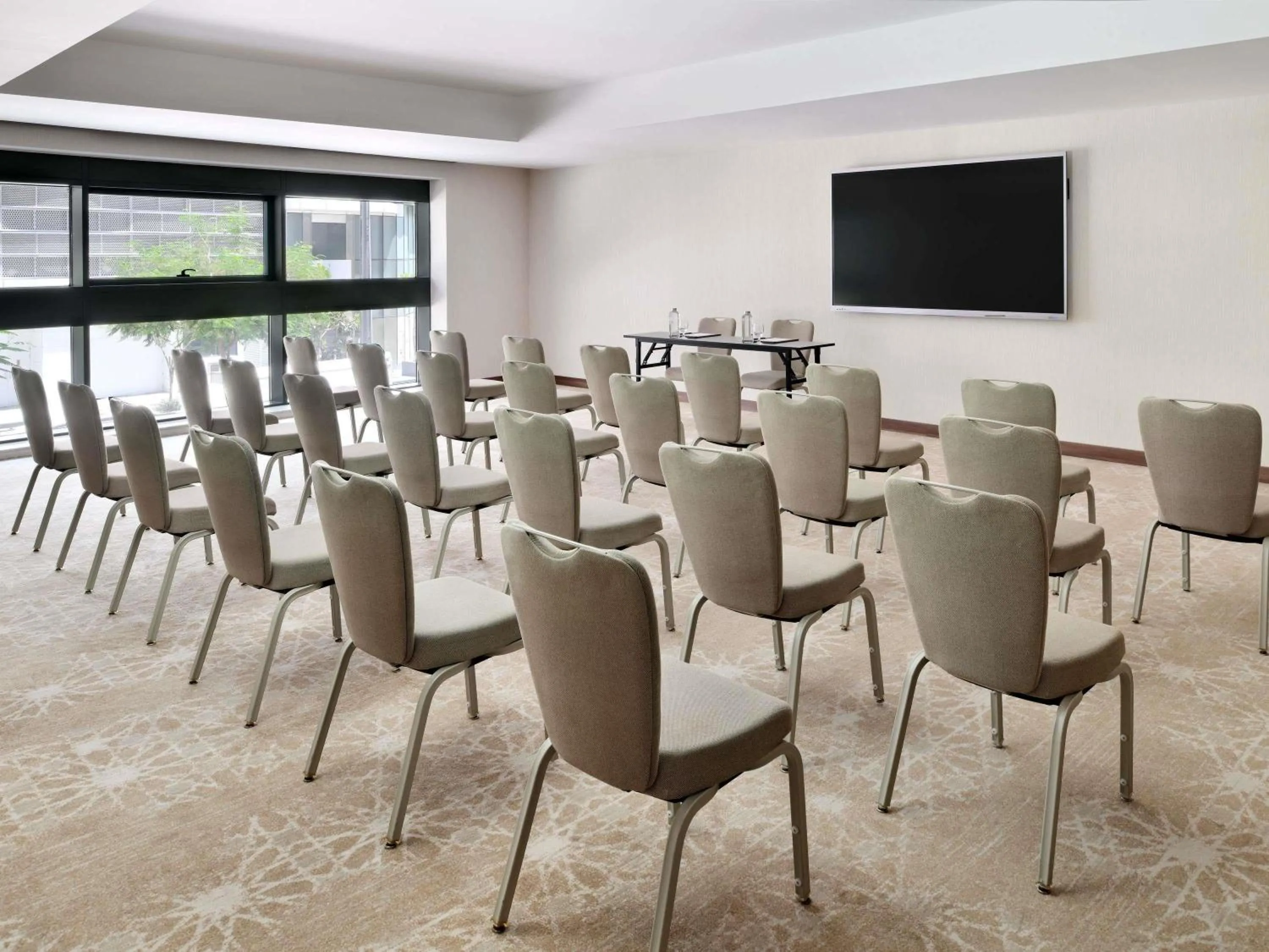 Meeting/conference room in Mövenpick Hotel Apartments Downtown Dubai