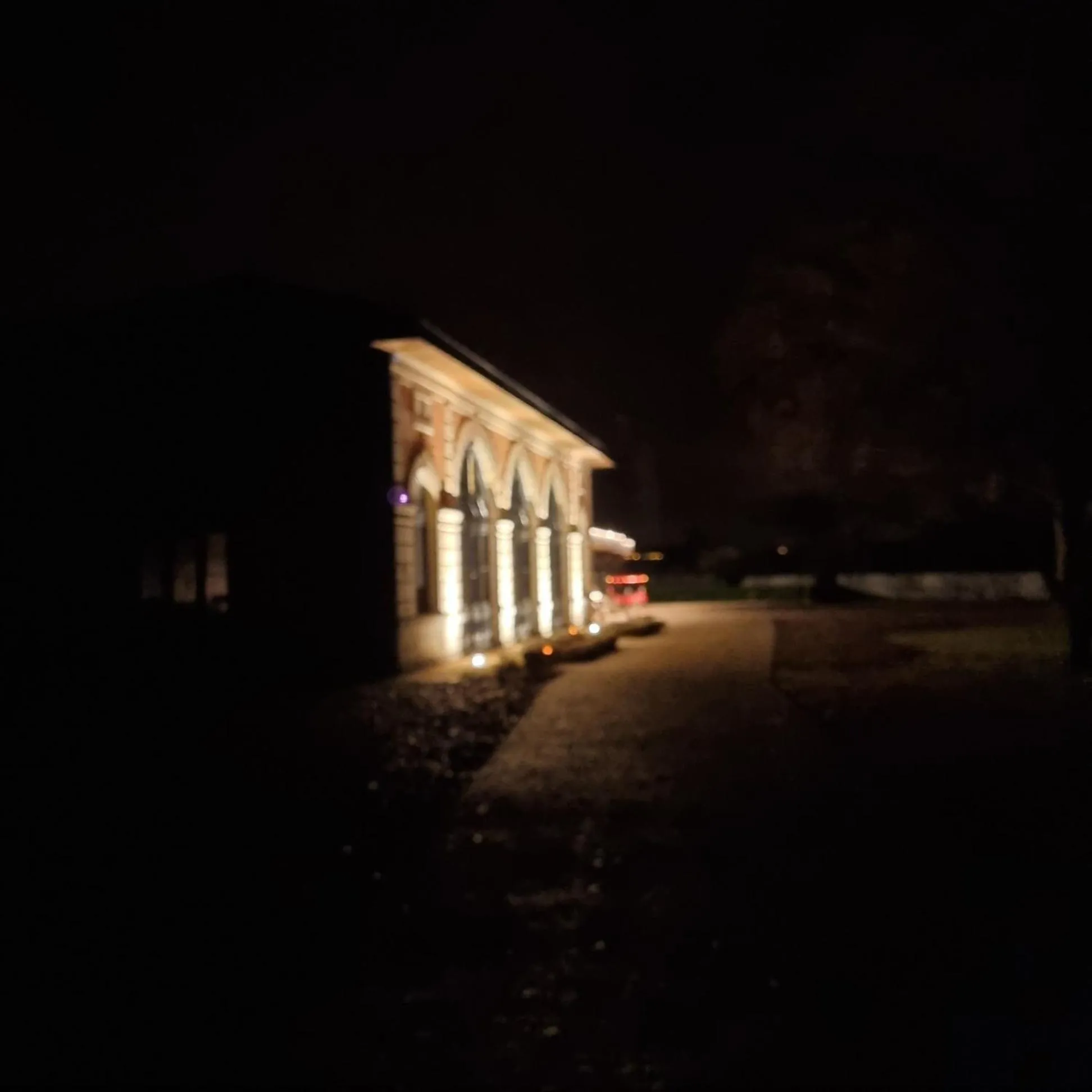 ORANGERIE de CHATEL-Selection FIGARO & ELLE Magazine