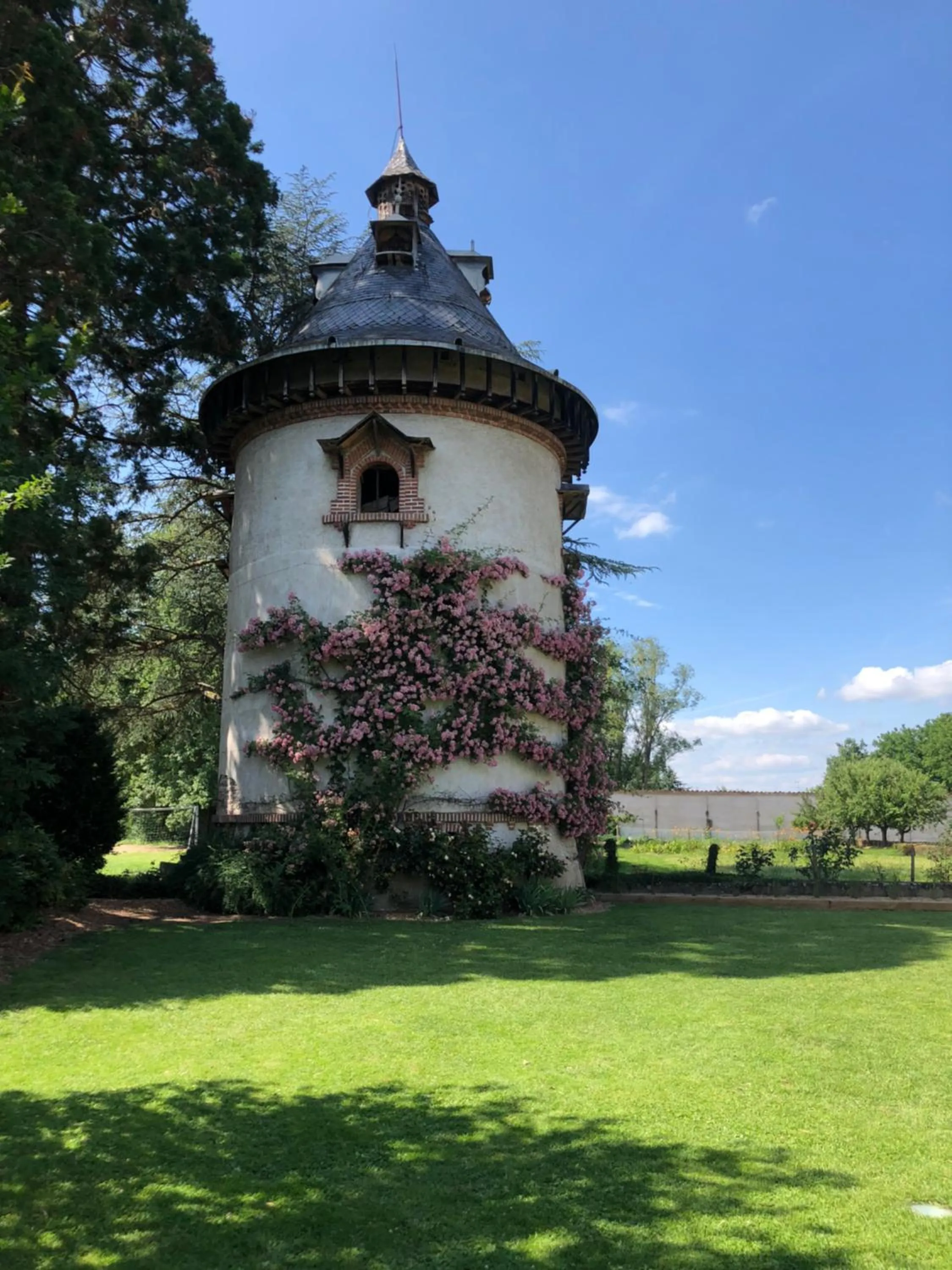 ORANGERIE de CHATEL-Selection FIGARO & ELLE Magazine