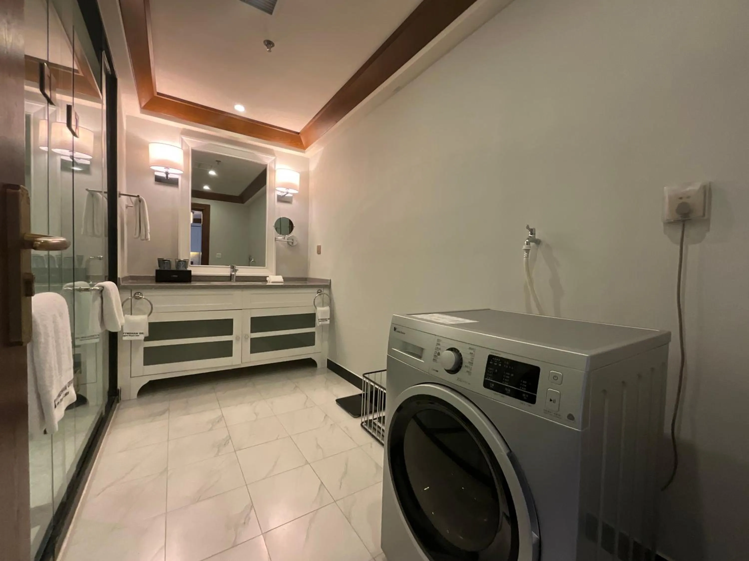 Bathroom in Kantharyar Serviced Apartment