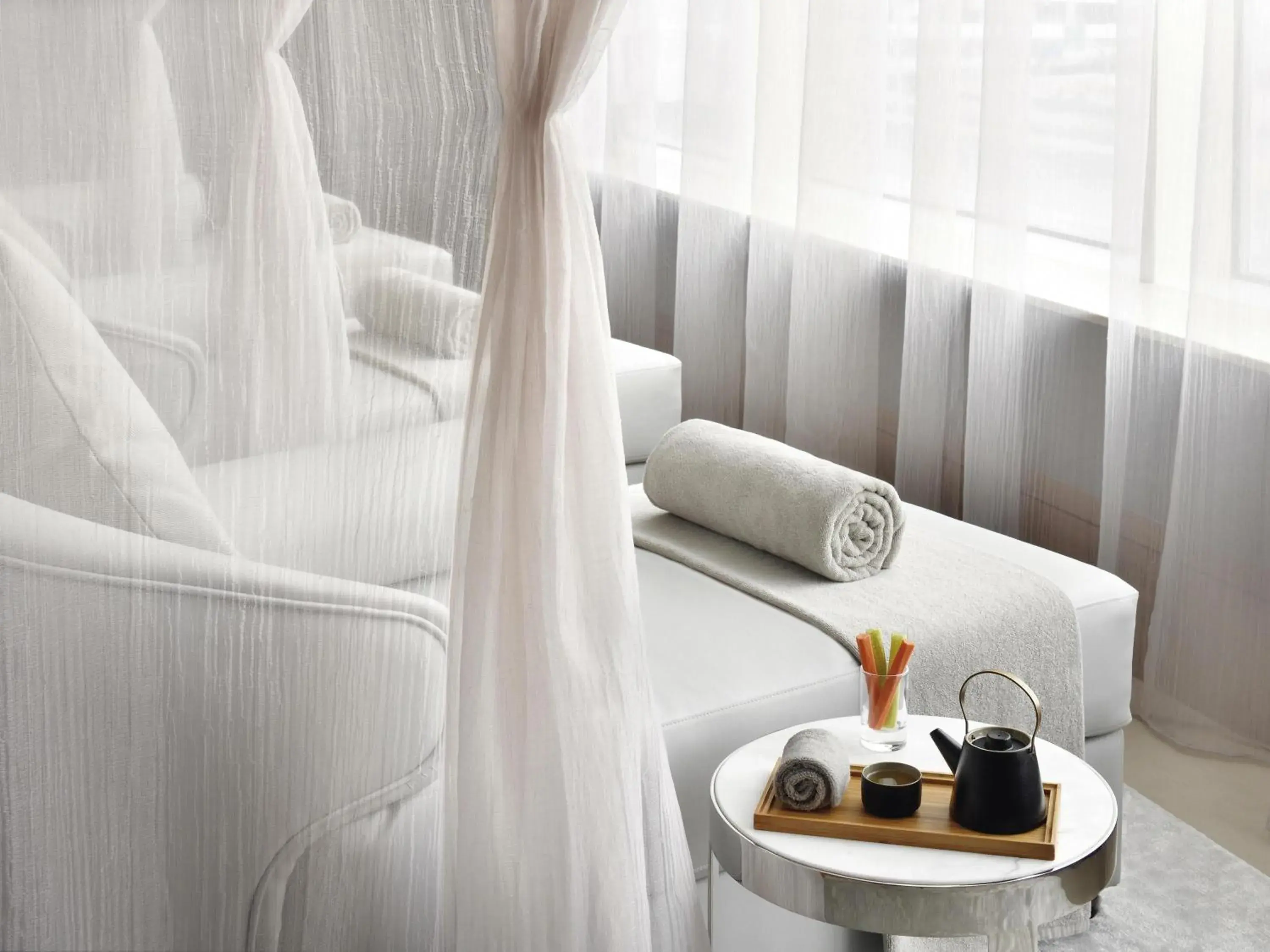 Spa and wellness centre/facilities, Bed in Grand Plaza Mövenpick Media City Spa and wellness centre/facilities, Bed in Grand Plaza Mövenpick Media City