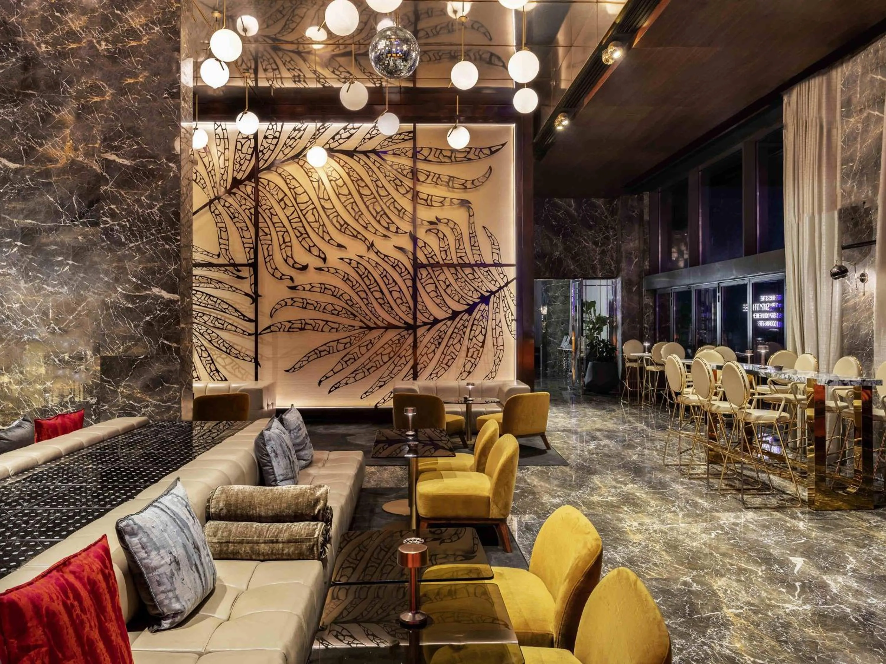 Restaurant/places to eat in Grand Plaza Mövenpick Media City