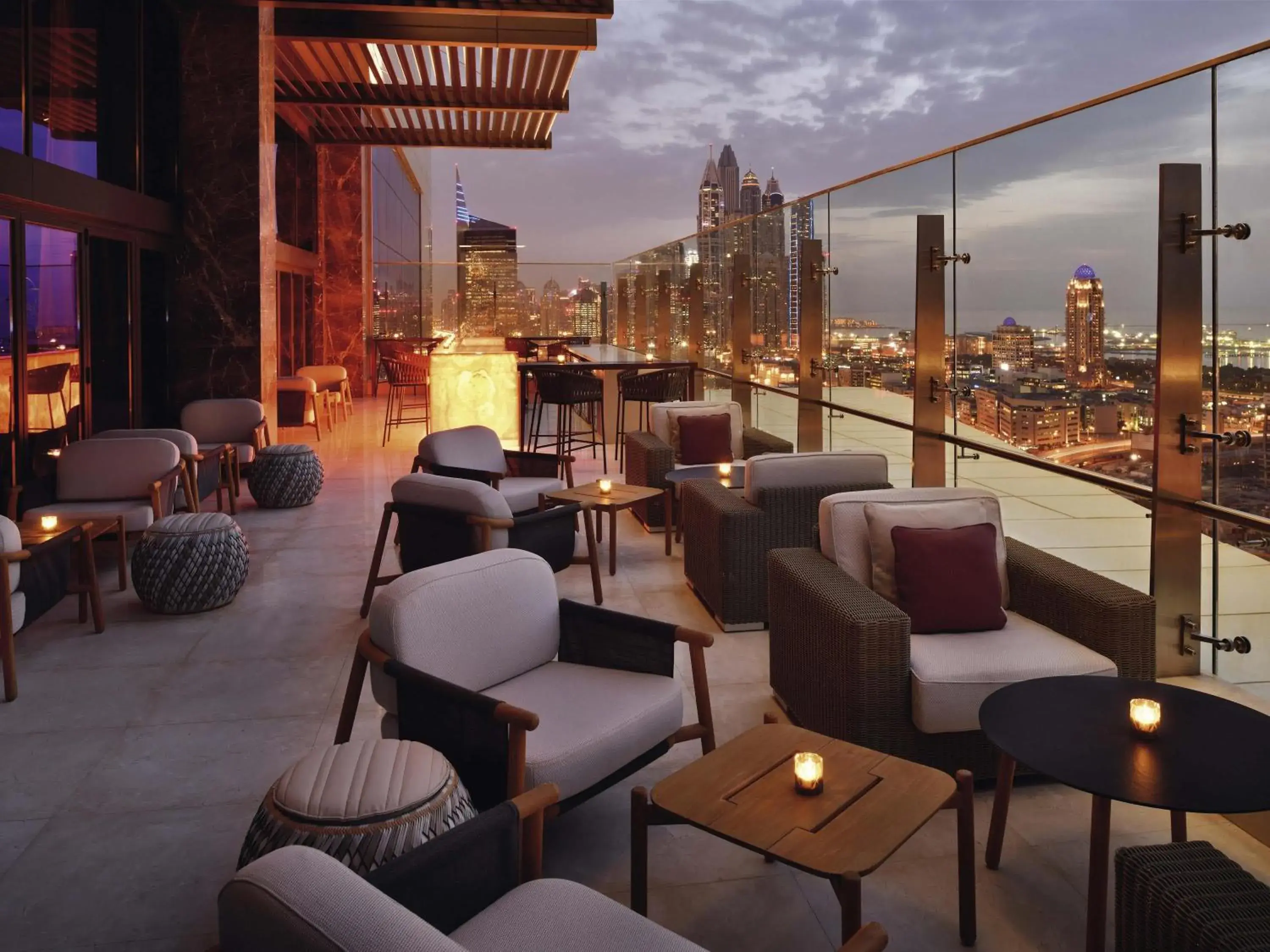 Property building in Grand Plaza Mövenpick Media City Property building in Grand Plaza Mövenpick Media City