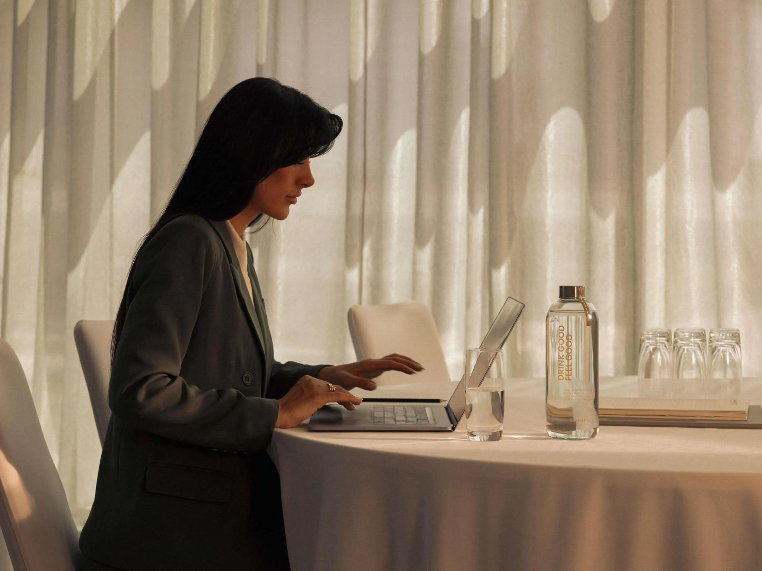 Business facilities in Grand Plaza Mövenpick Media City