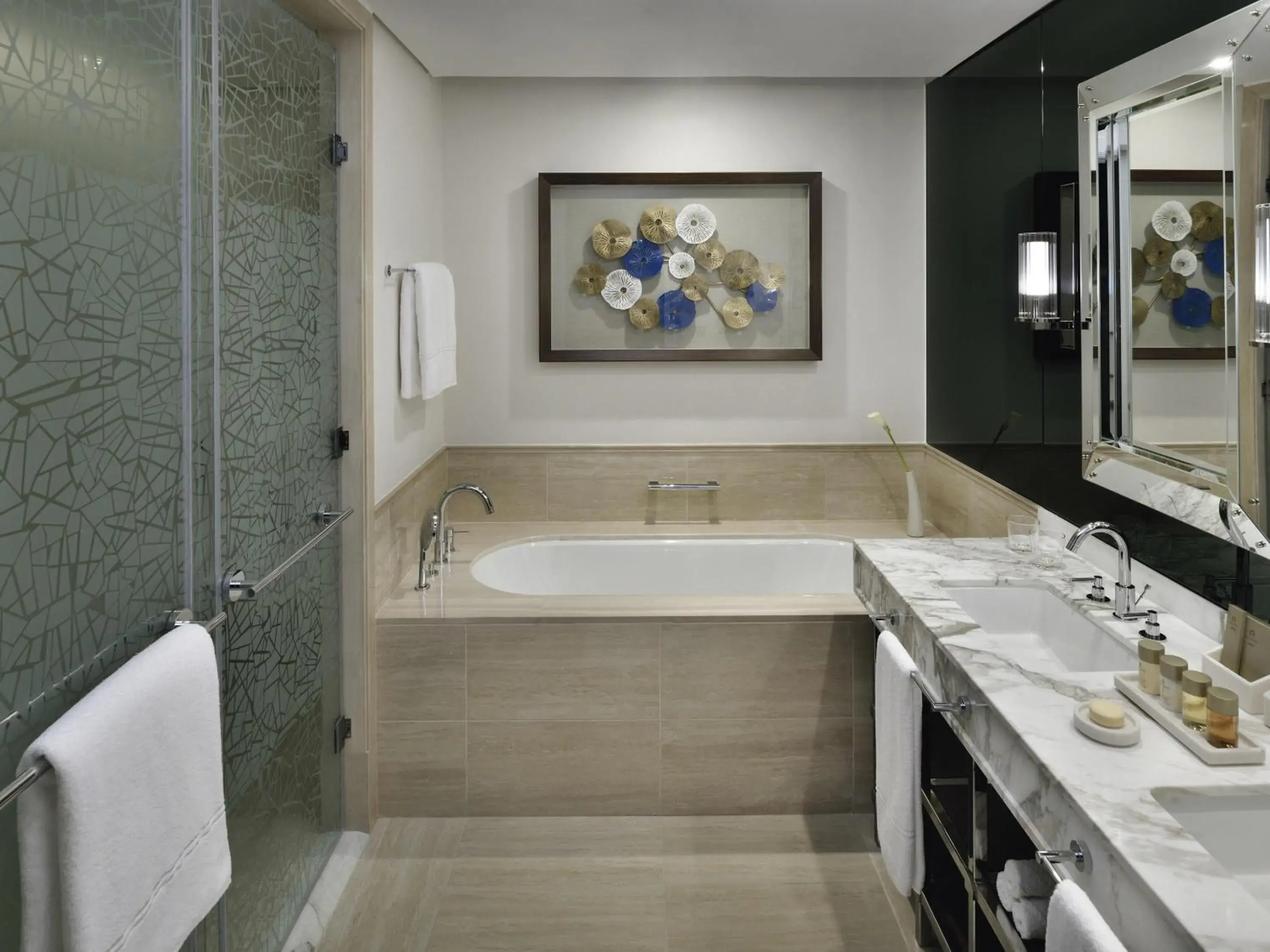 Bedroom in Grand Plaza Mövenpick Media City Bedroom in Grand Plaza Mövenpick Media City