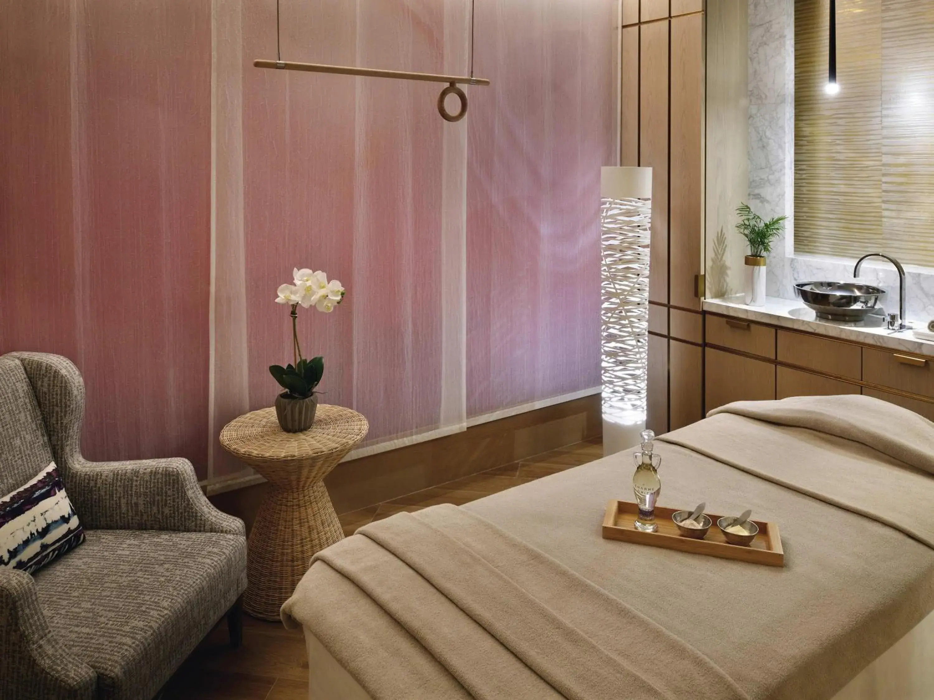 Spa and wellness centre/facilities, Bed in Grand Plaza Mövenpick Media City Spa and wellness centre/facilities, Bed in Grand Plaza Mövenpick Media City